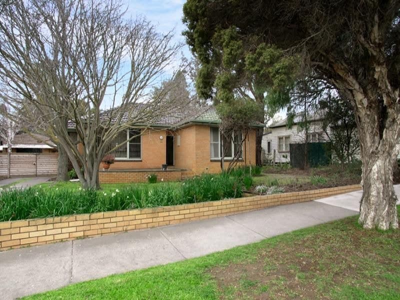 53 Tanner Street, Breakwater - Thumbnail 2