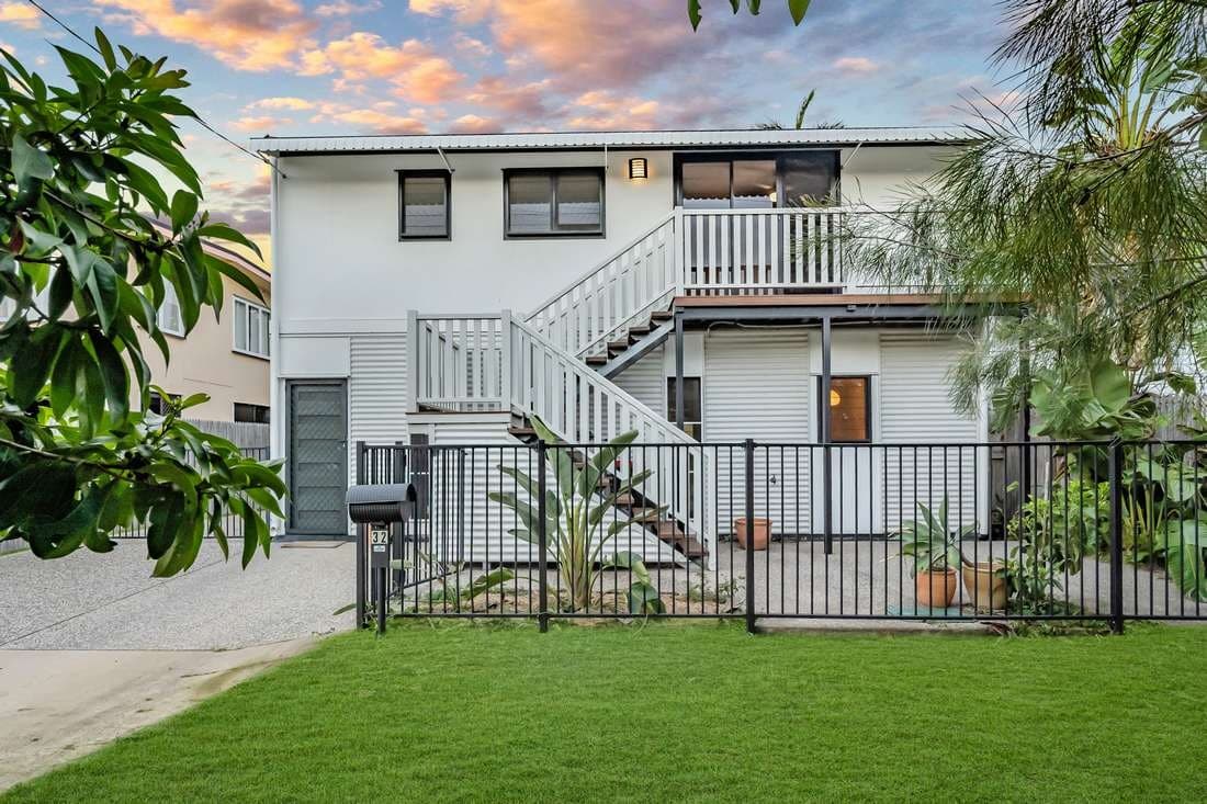 32 Cook Street, North Ward - Image 1