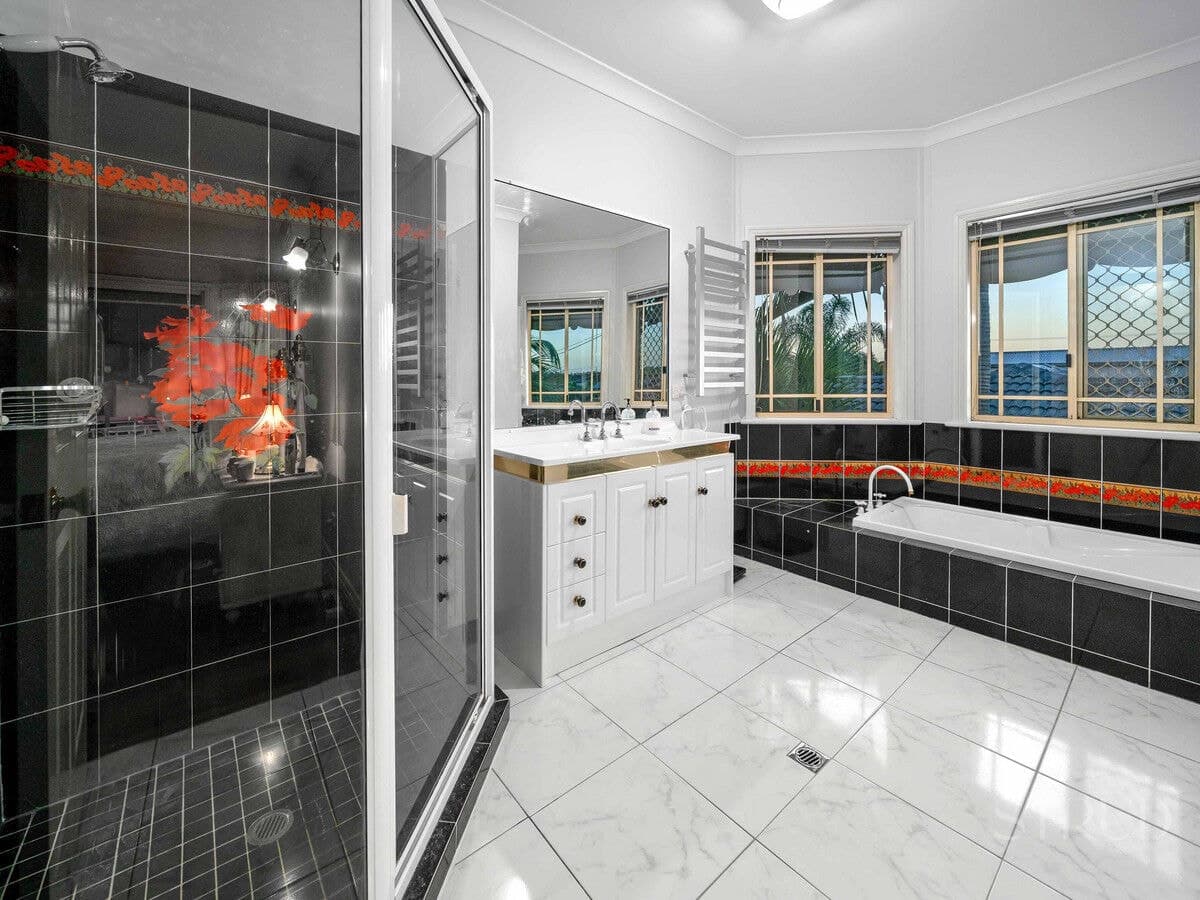 18 Haswell Court, Raceview QLD 4305, Raceview - Thumbnail 8