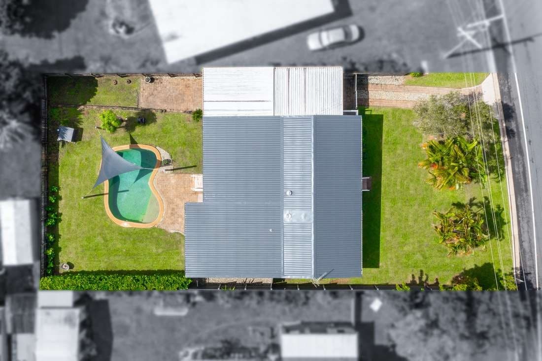 216 Toogood Road, Bayview Heights - Image 1