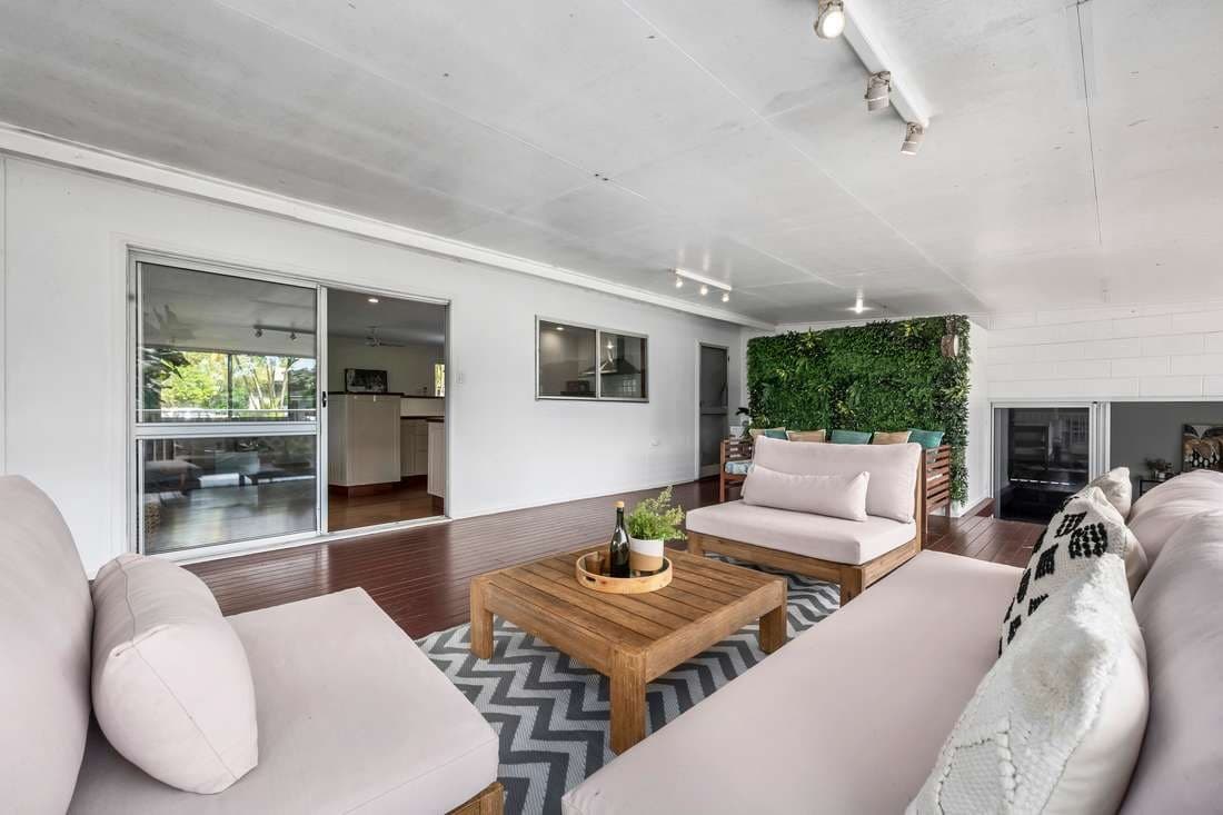 216 Toogood Road, Bayview Heights - Thumbnail 3