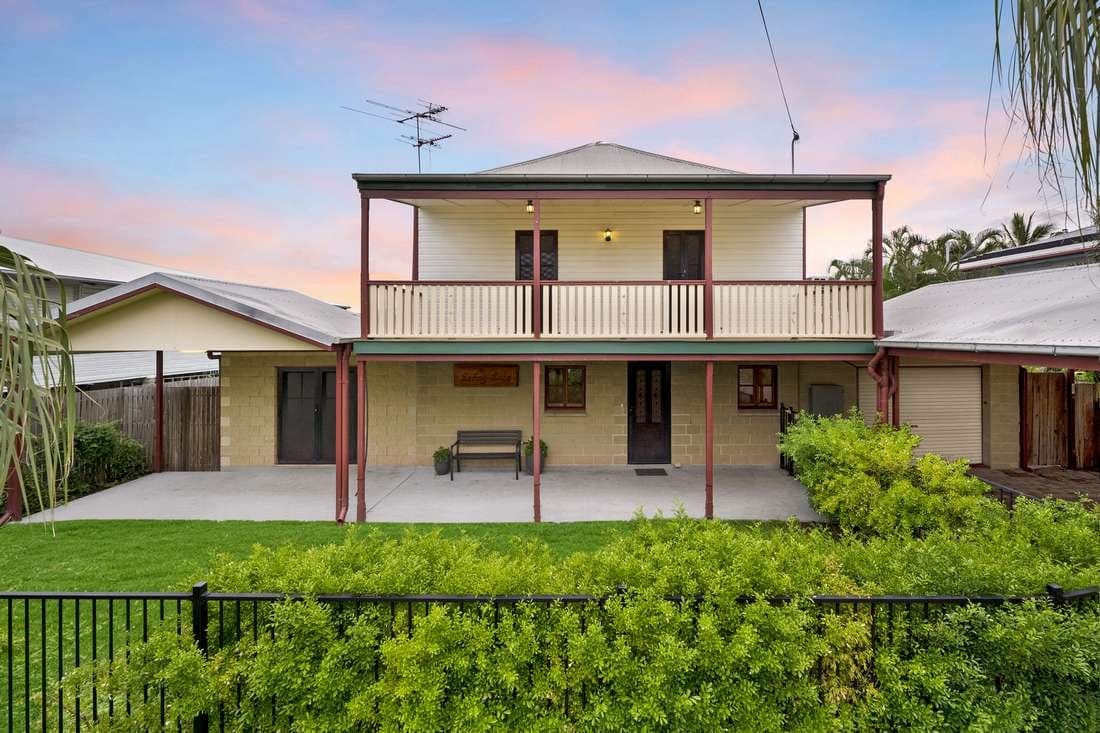 29 Eleventh Avenue, Railway Estate - Image 1