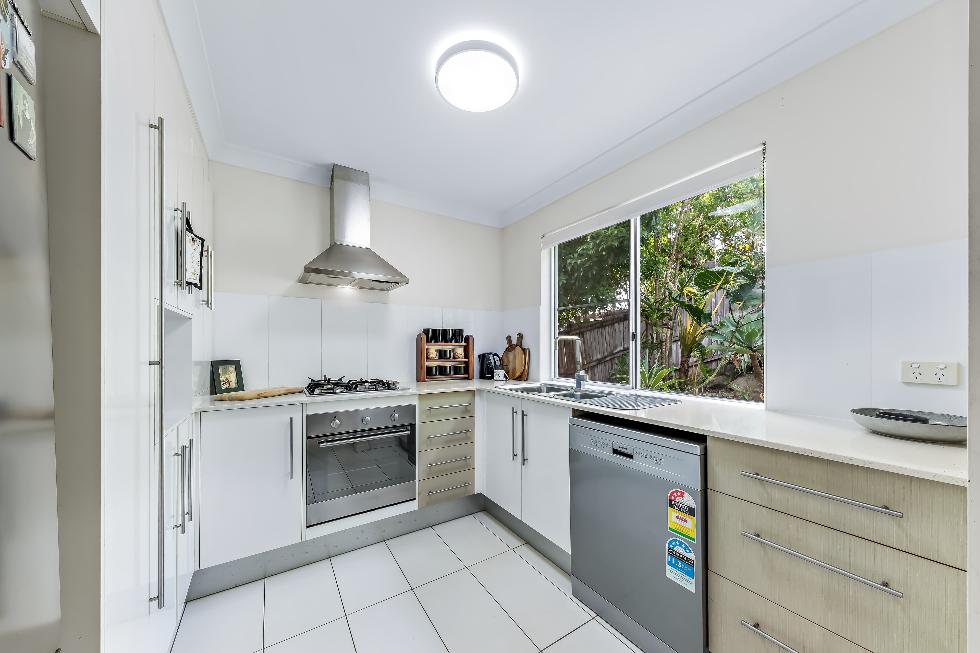 48/65 Manooka Drive, Cannonvale - Thumbnail 3