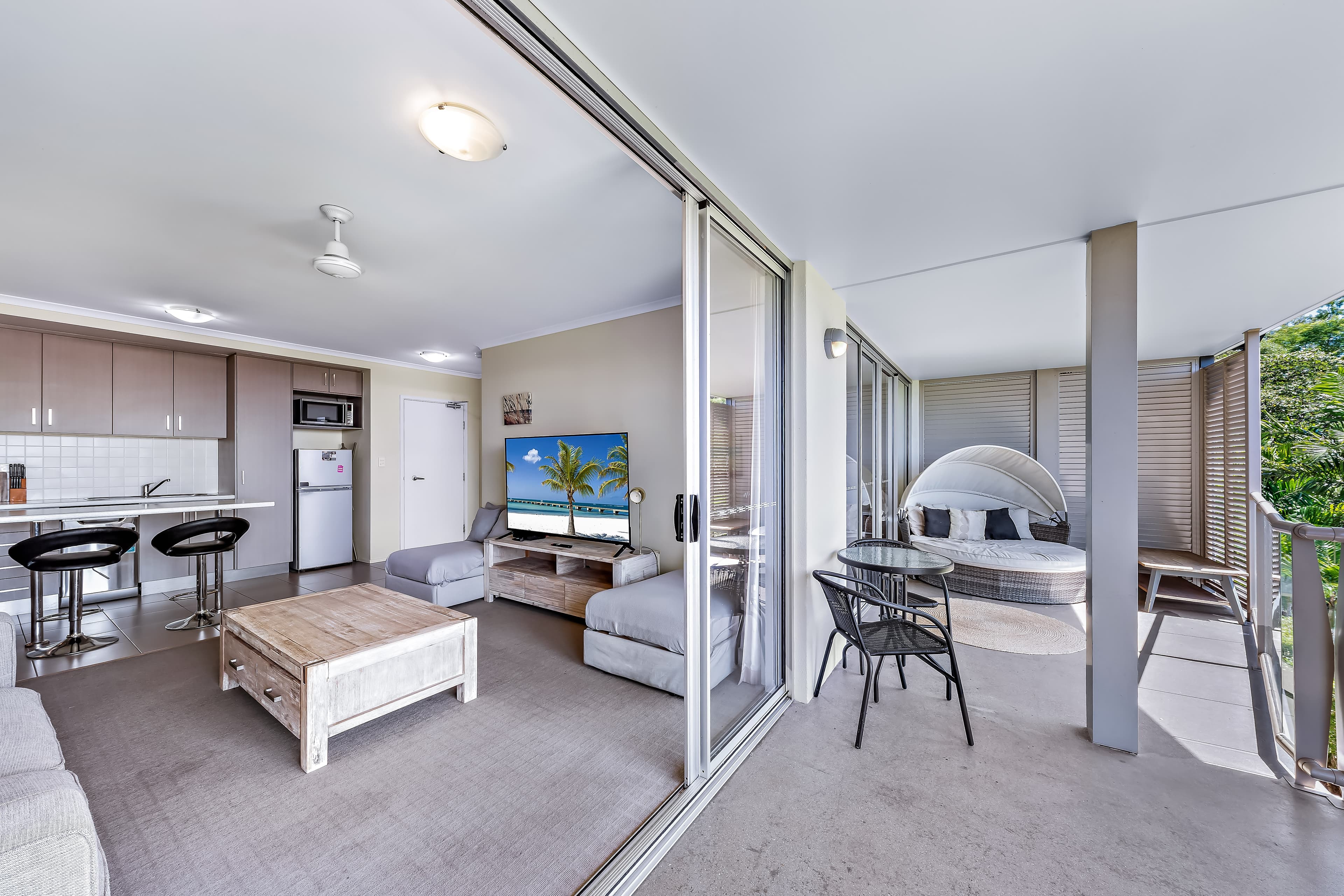 10/14 Waterson Way, Airlie Beach - Thumbnail 5
