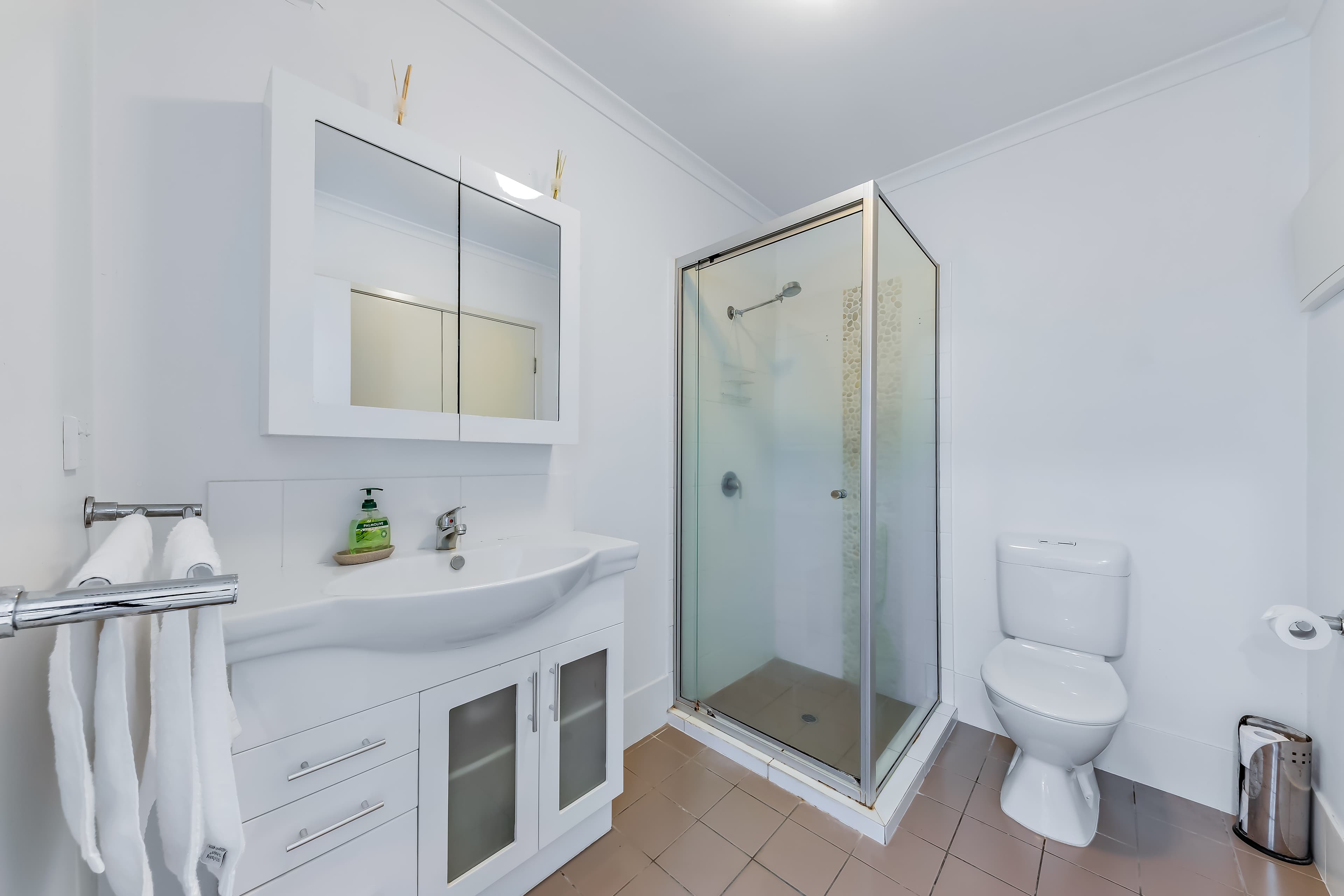 10/14 Waterson Way, Airlie Beach - Thumbnail 8