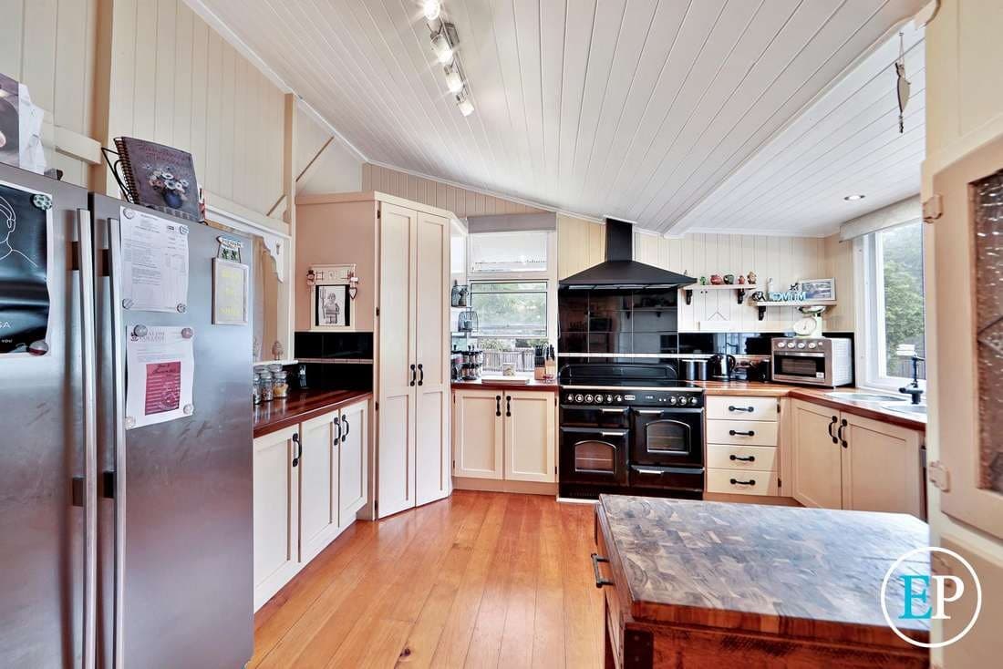 249 Sylvan Drive, Moore Park Beach - Thumbnail 8