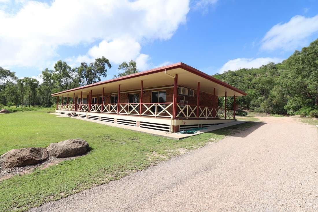 57 Castorina Drive, Mount Kelly - Image 1