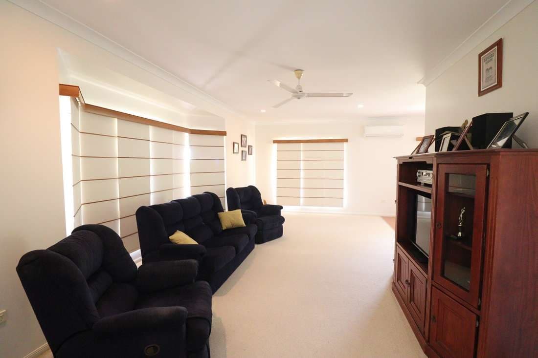 57 Castorina Drive, Mount Kelly - Thumbnail 3