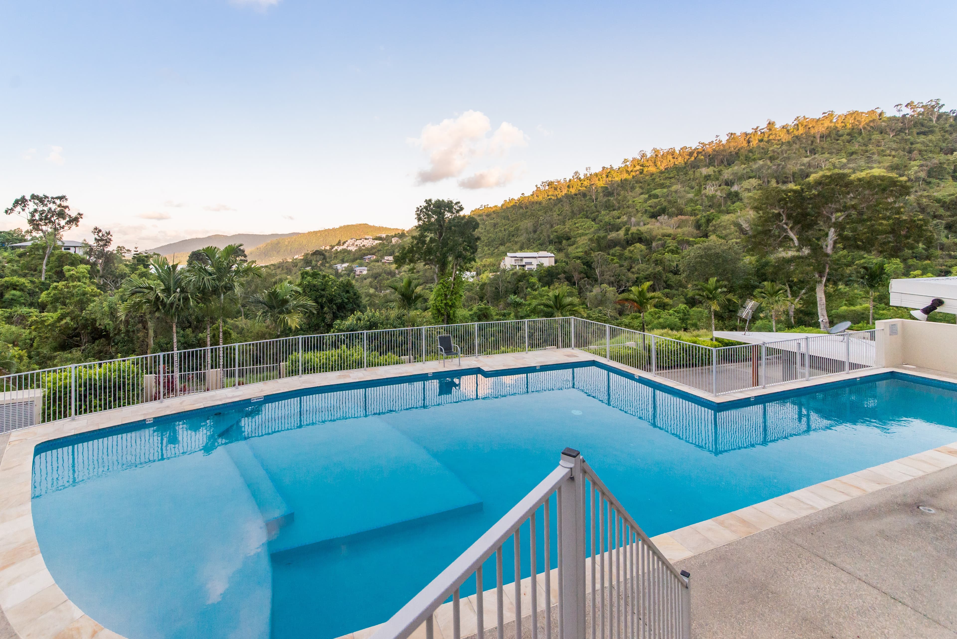 43/15 Flame Tree Court, Airlie Beach - Thumbnail 2