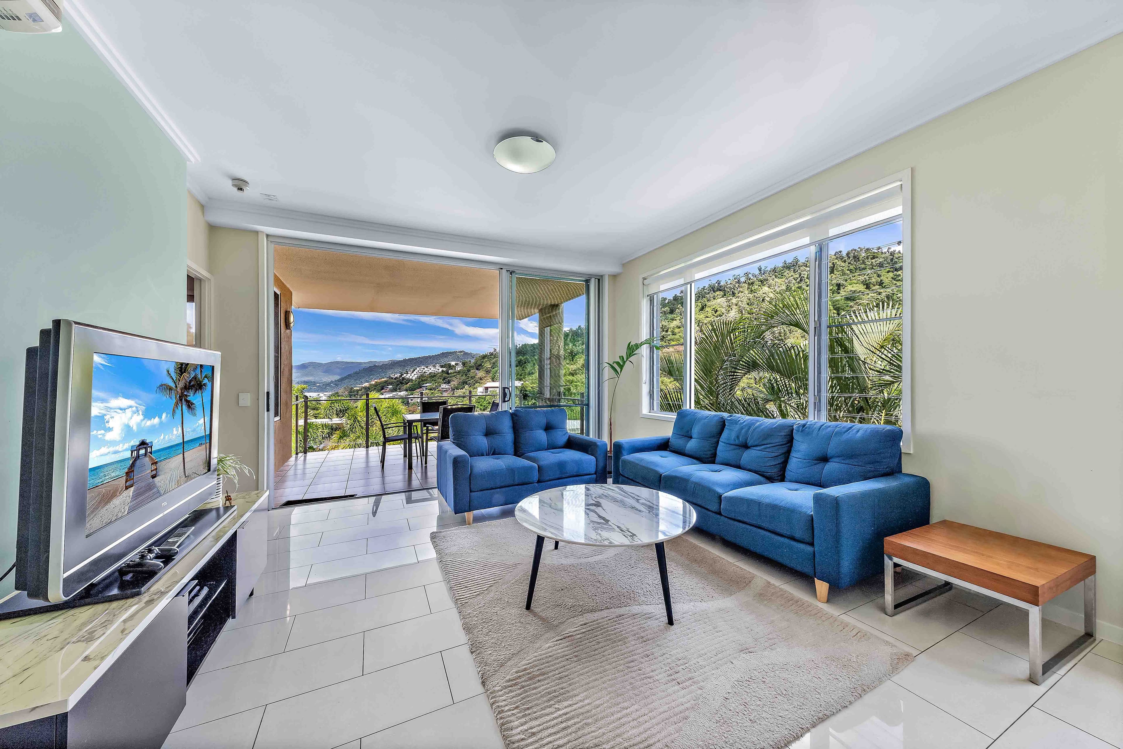 21/15 Flame Tree Court, Airlie Beach - Thumbnail 2