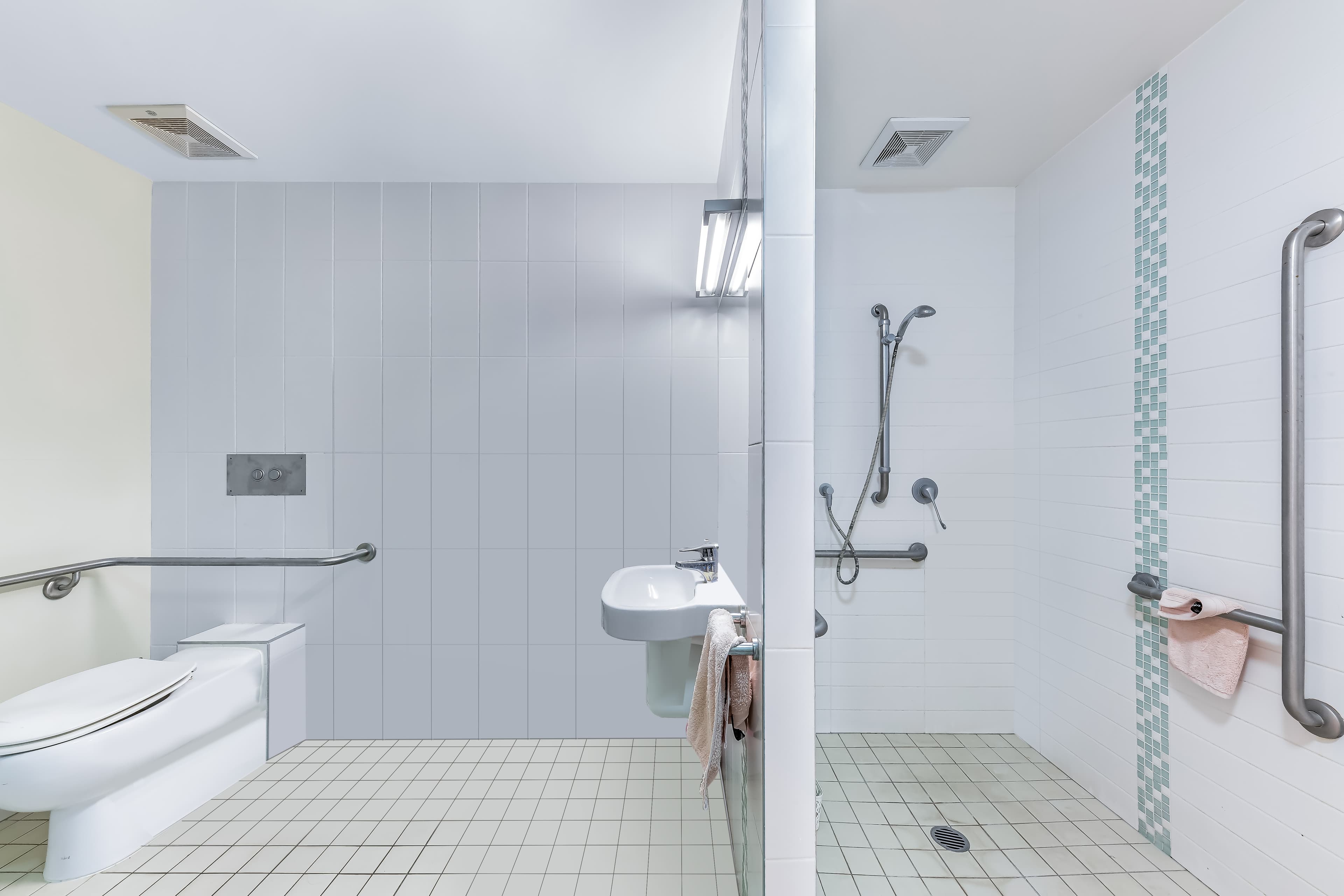 15/15 Flame Tree Court, Airlie Beach - Thumbnail 7