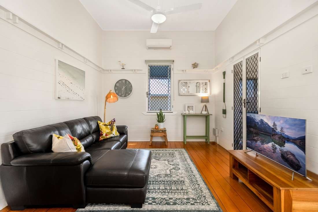 170 Boundary Street, Railway Estate - Thumbnail 2