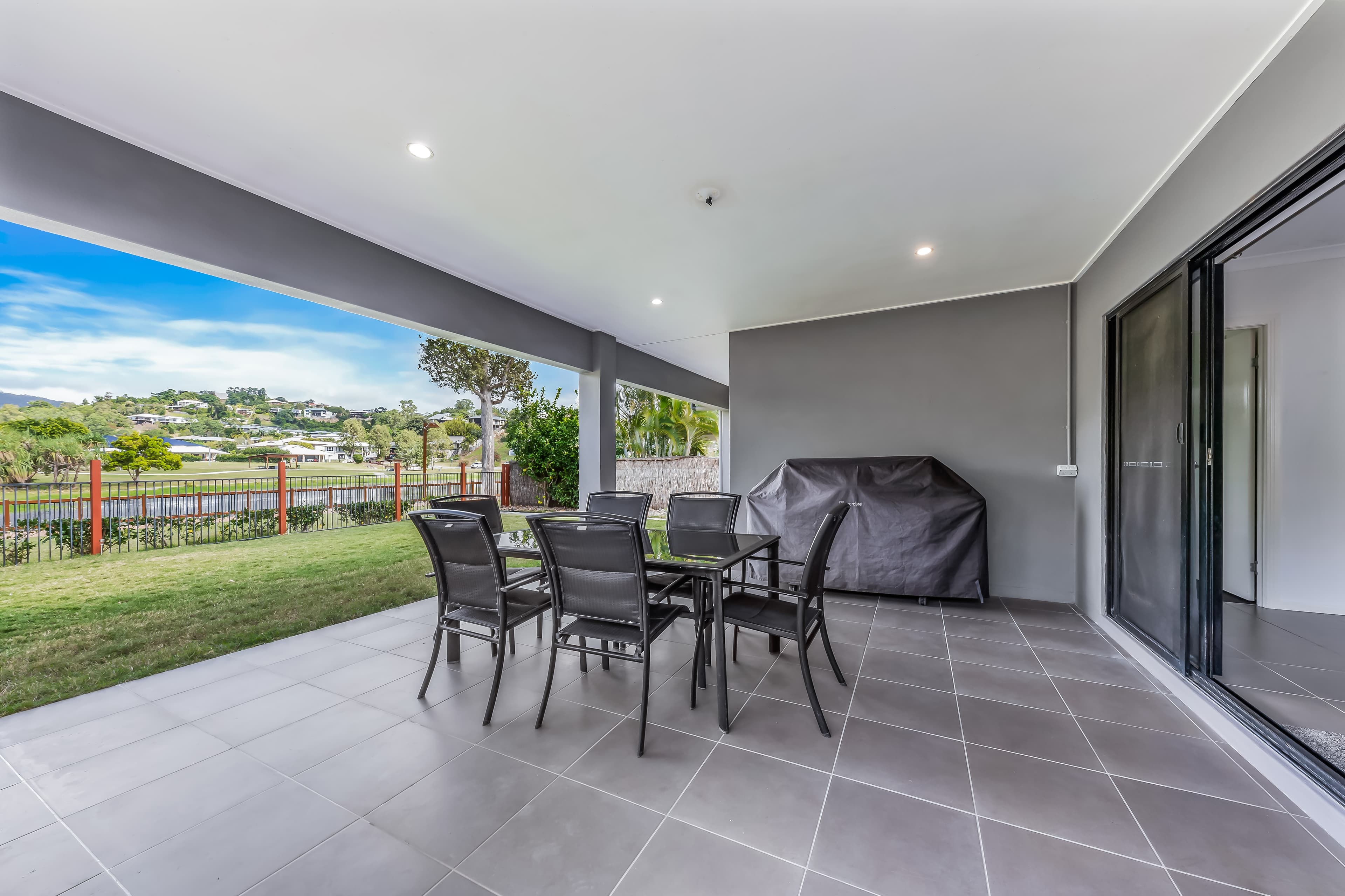 50 Abell Road, Cannonvale - Thumbnail 2