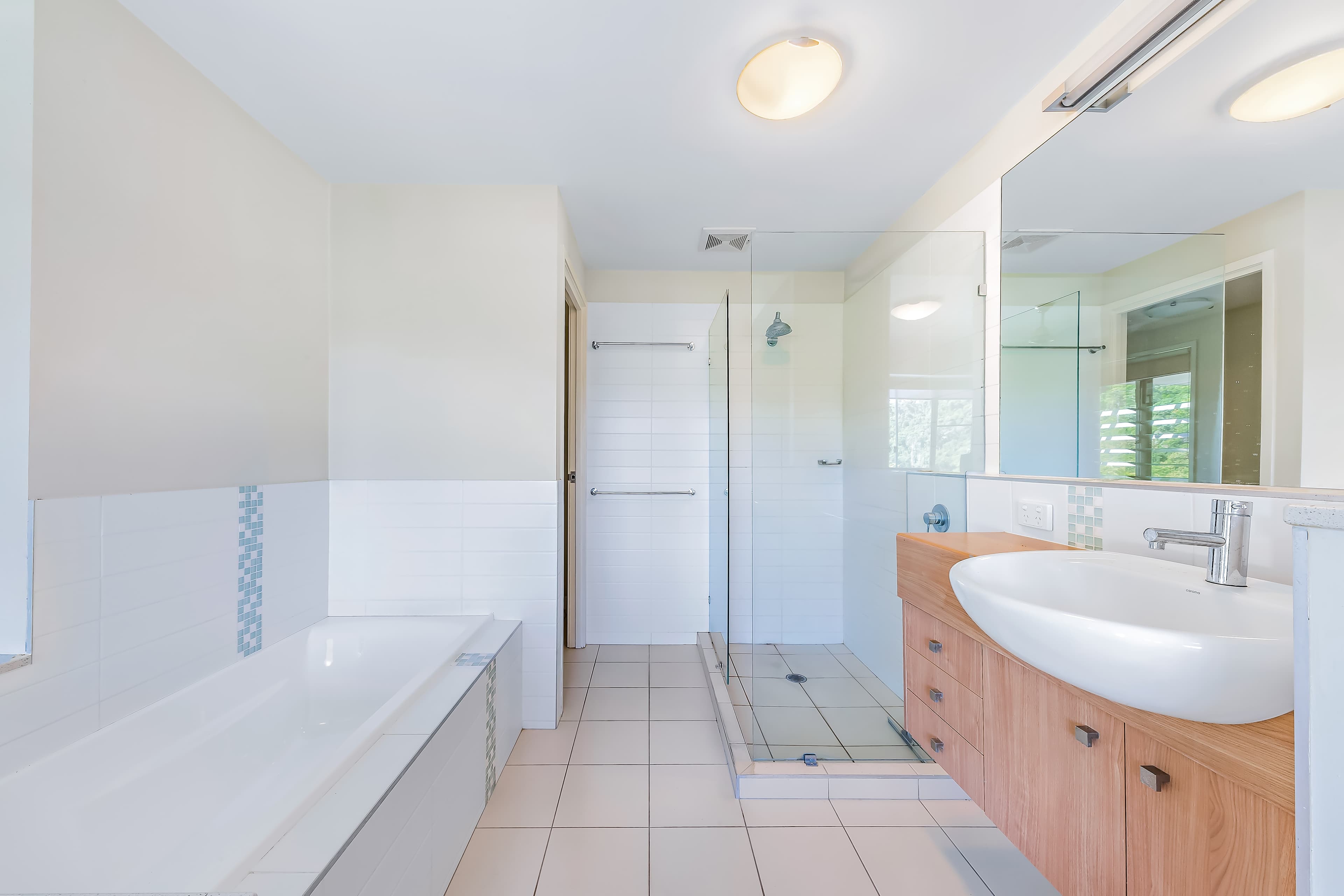 37/15 Flame Tree Court, Airlie Beach - Thumbnail 7