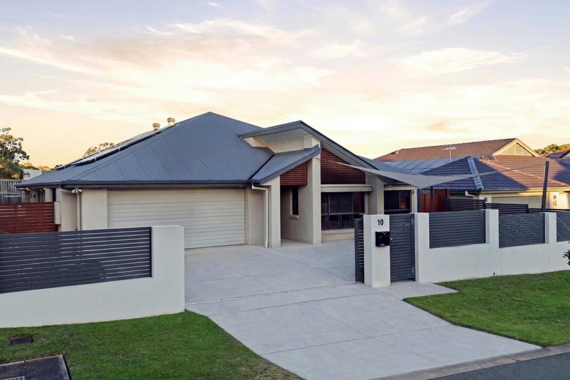 10 Trevi Close, Eight Mile Plains, Eight Mile Plains - Thumbnail 2