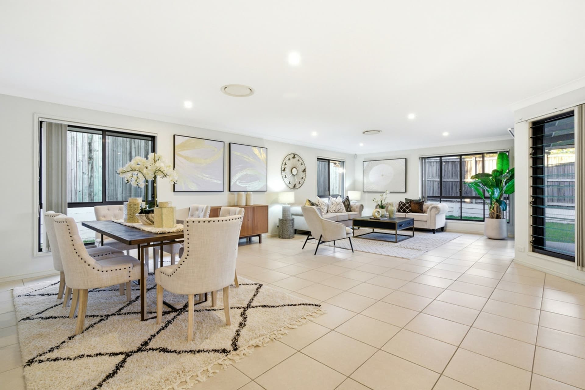 10 Trevi Close, Eight Mile Plains, Eight Mile Plains - Thumbnail 3