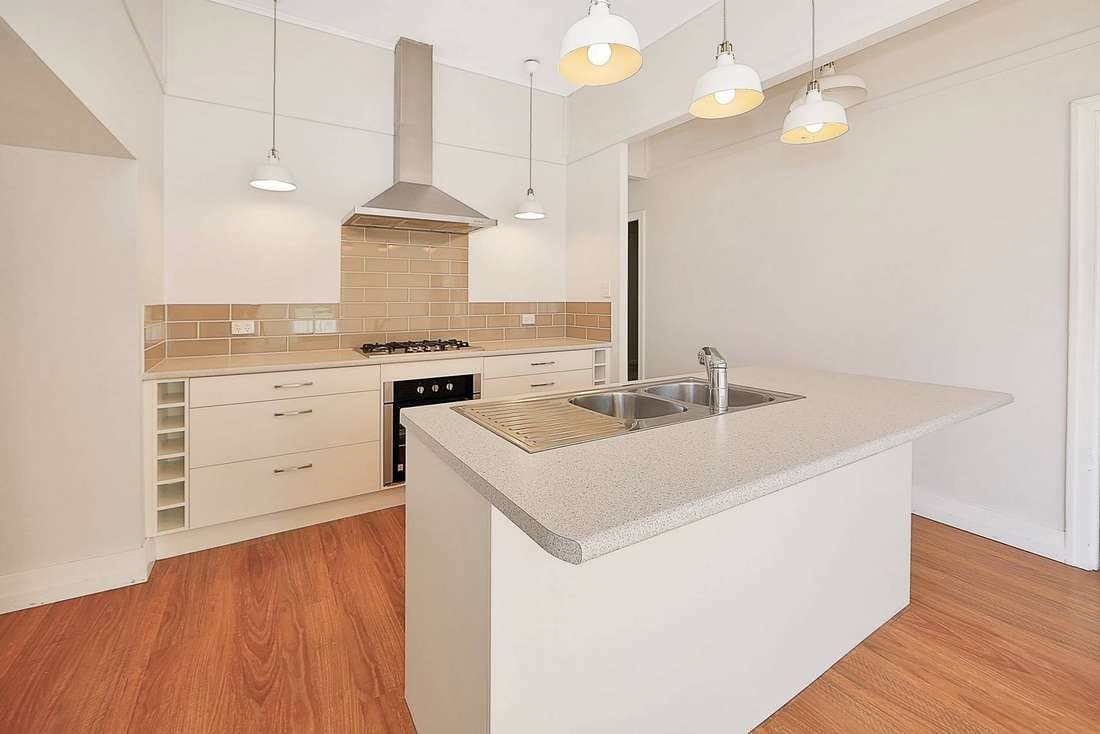 7 Duffy Street, Millbank - Thumbnail 5