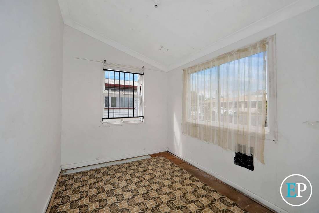 71 Ruddell Street, Bundaberg South - Thumbnail 3
