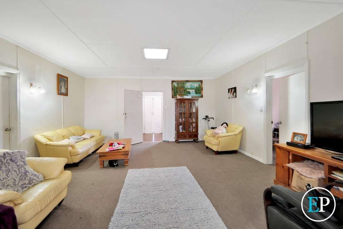 6 Crawford Street, Walkervale - Thumbnail 2