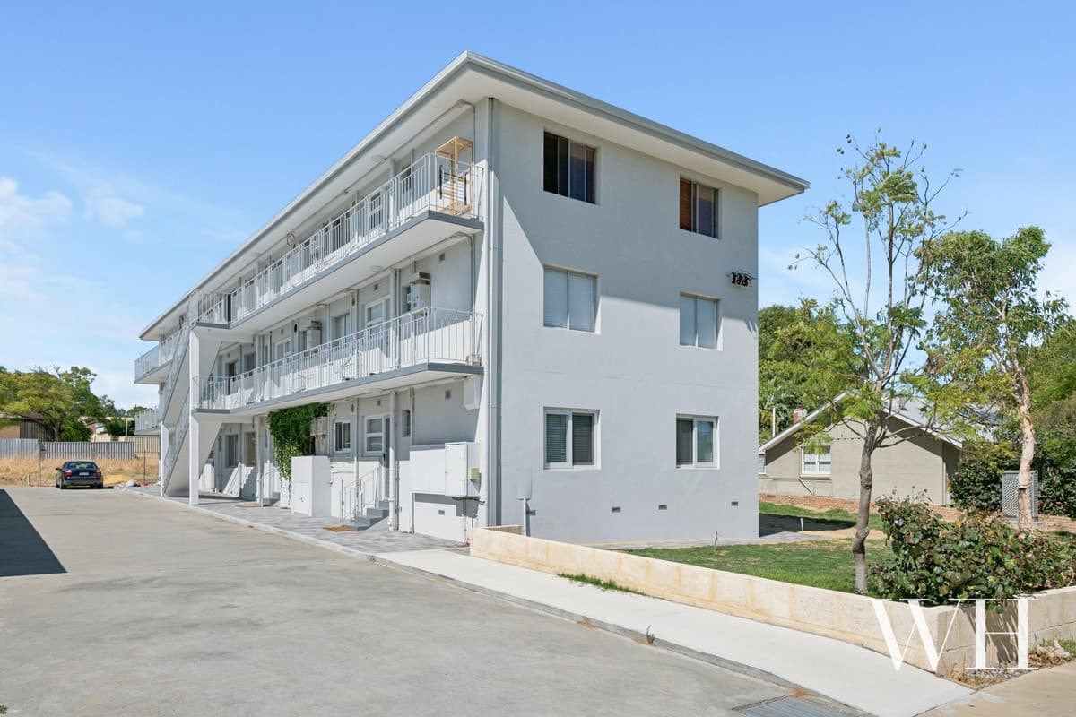 8/123 Watkins Street, White Gum Valley - Thumbnail 2