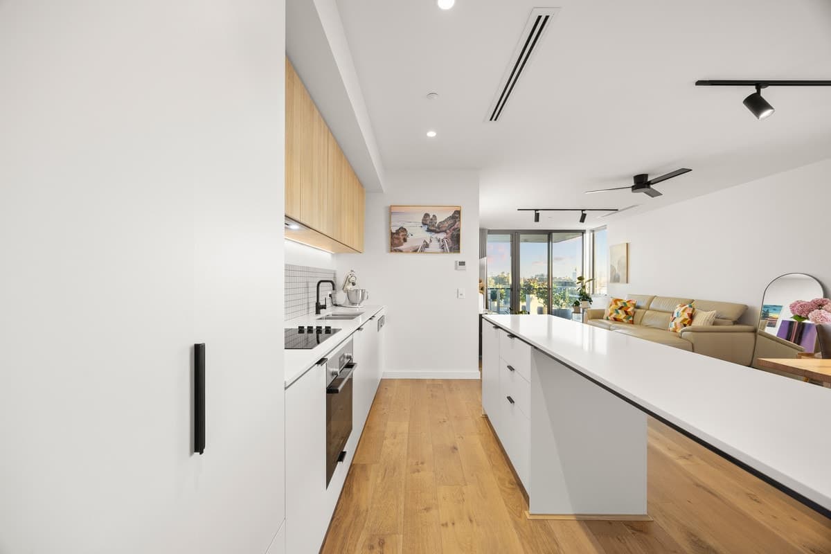 702/52 Adelaide Street, Fremantle - Thumbnail 4