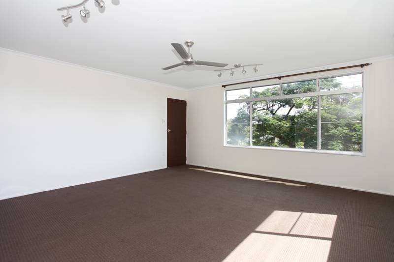 52 Norris Road, North Mackay - Thumbnail 2