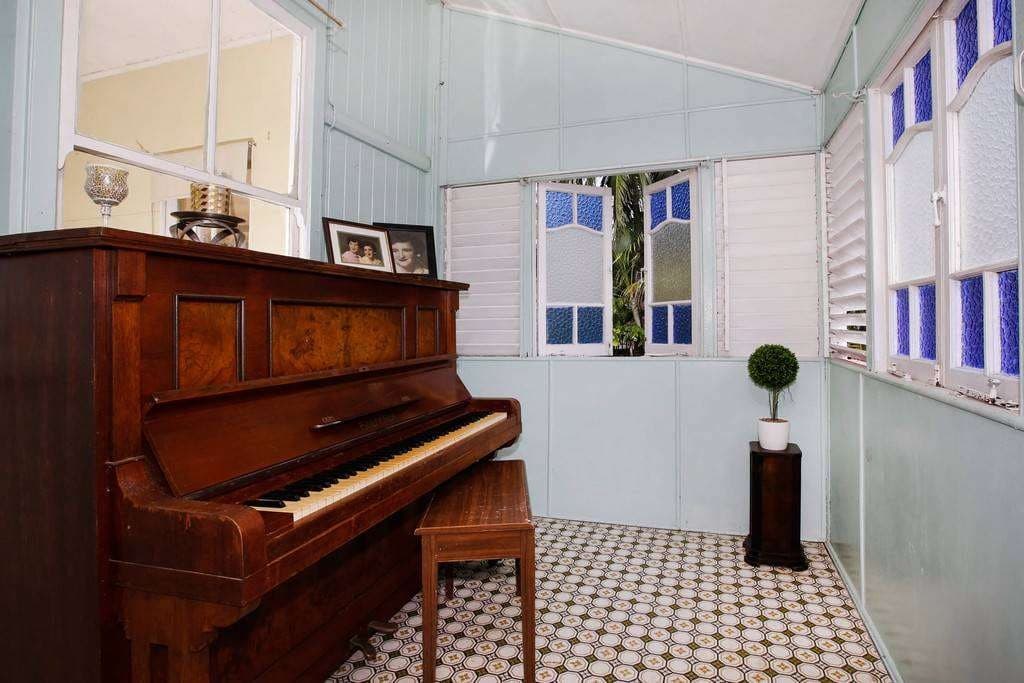 47 Thirteenth Avenue, Railway Estate - Thumbnail 2
