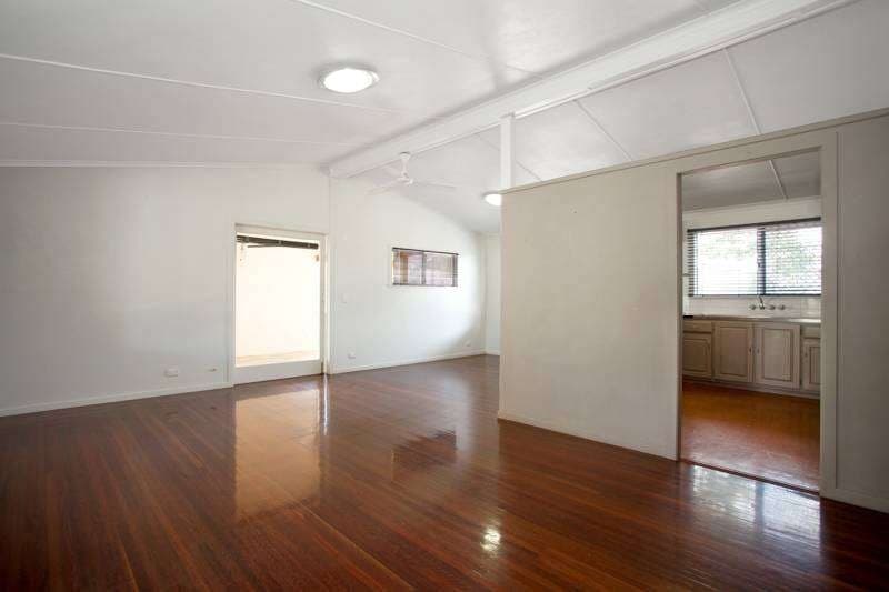 15 McGinn Street, West Mackay - Thumbnail 6