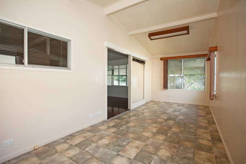 15 McGinn Street, West Mackay - Thumbnail 8