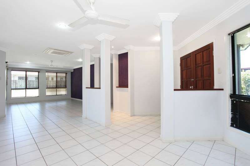 8 Glenella-Richmond Road, Glenella - Thumbnail 2