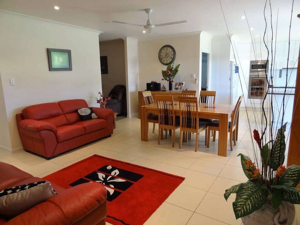 1 Lillee Street, Glenella - Thumbnail 7
