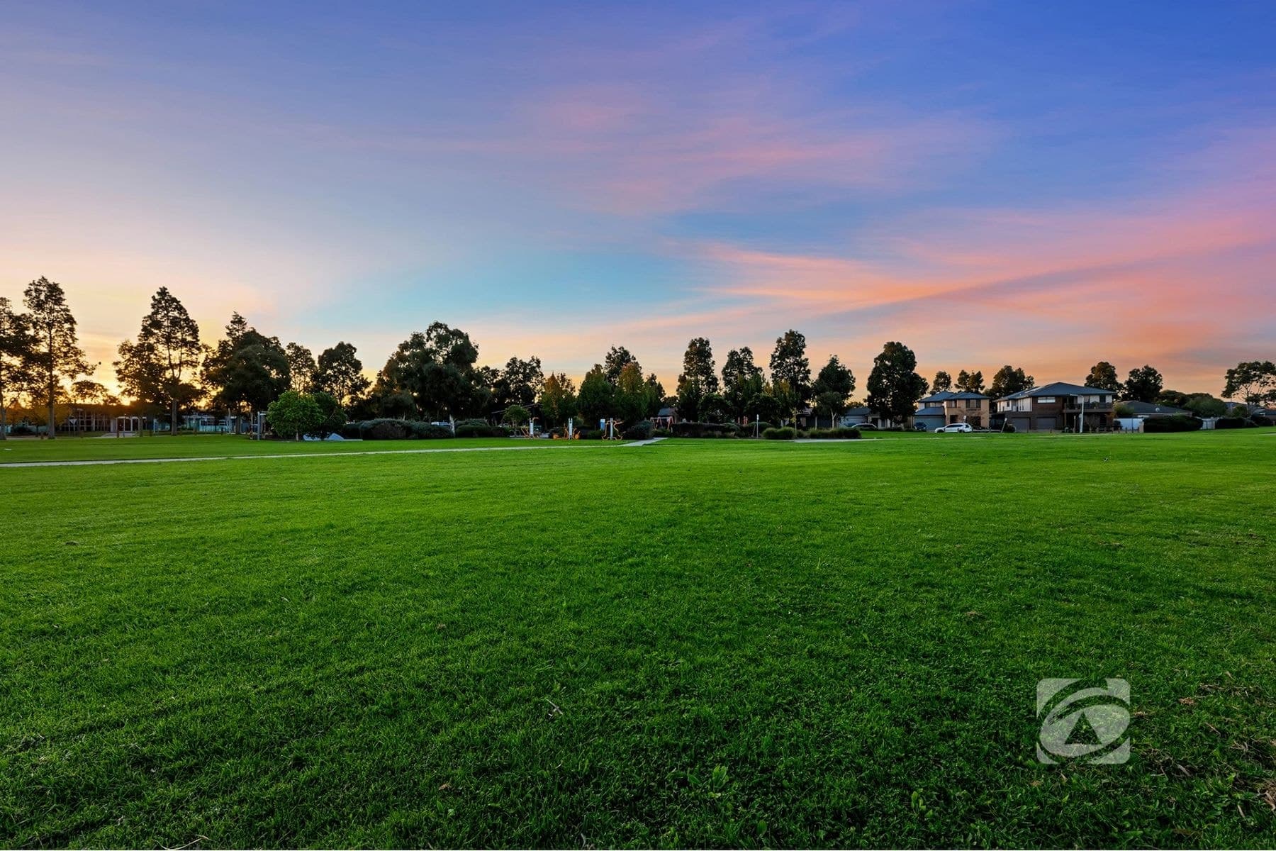 3 Tilia Drive, Cranbourne North VIC 3977, Cranbourne North - Thumbnail 2