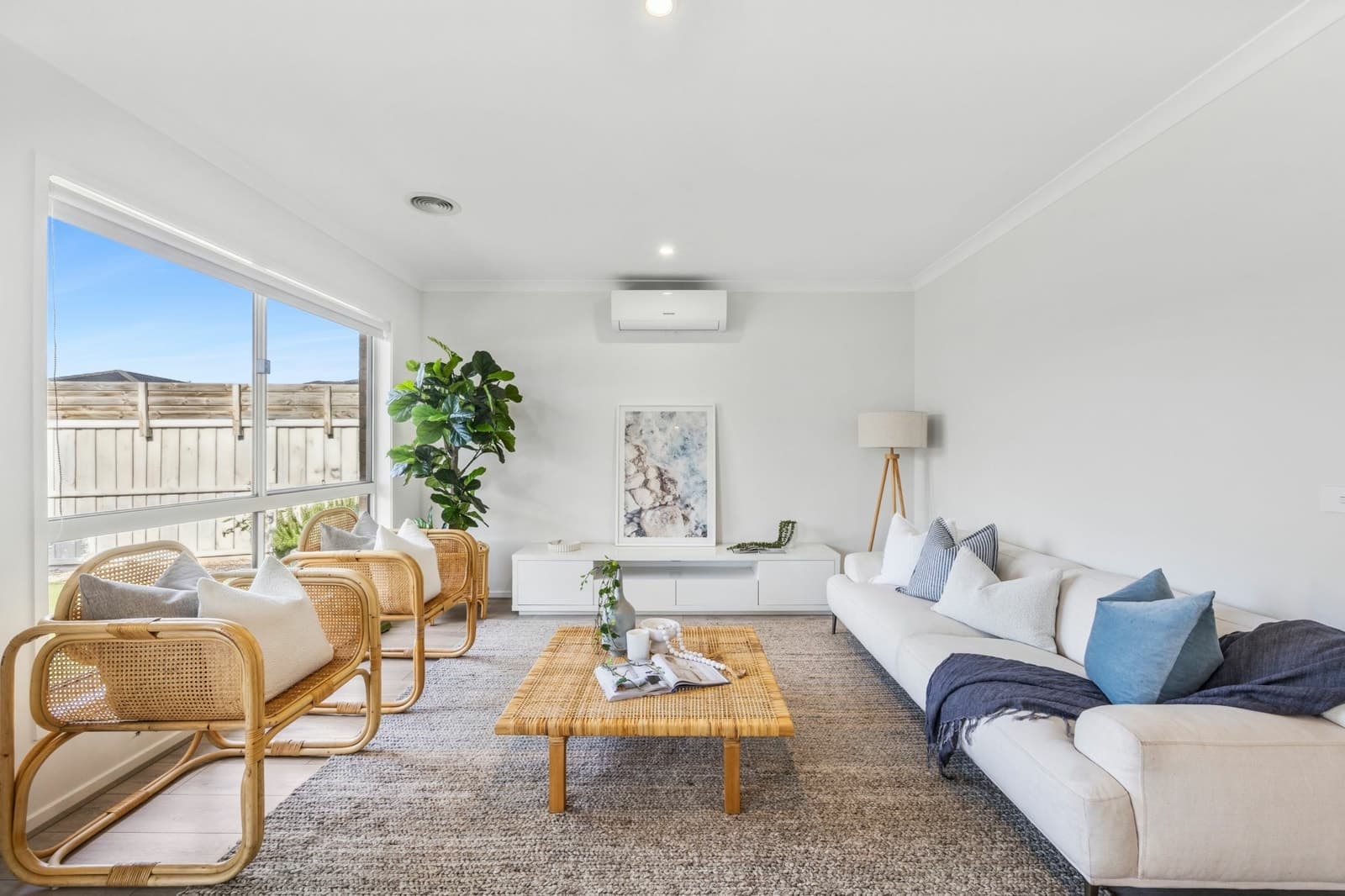 18 Monavale Drive,Mount Duneed, Mount Duneed - Thumbnail 2