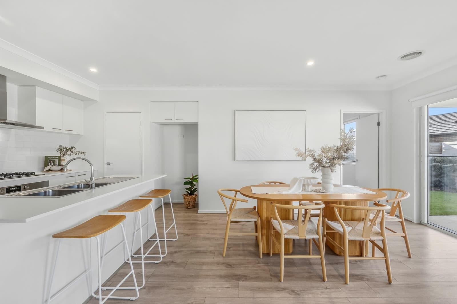 18 Monavale Drive,Mount Duneed, Mount Duneed - Thumbnail 3
