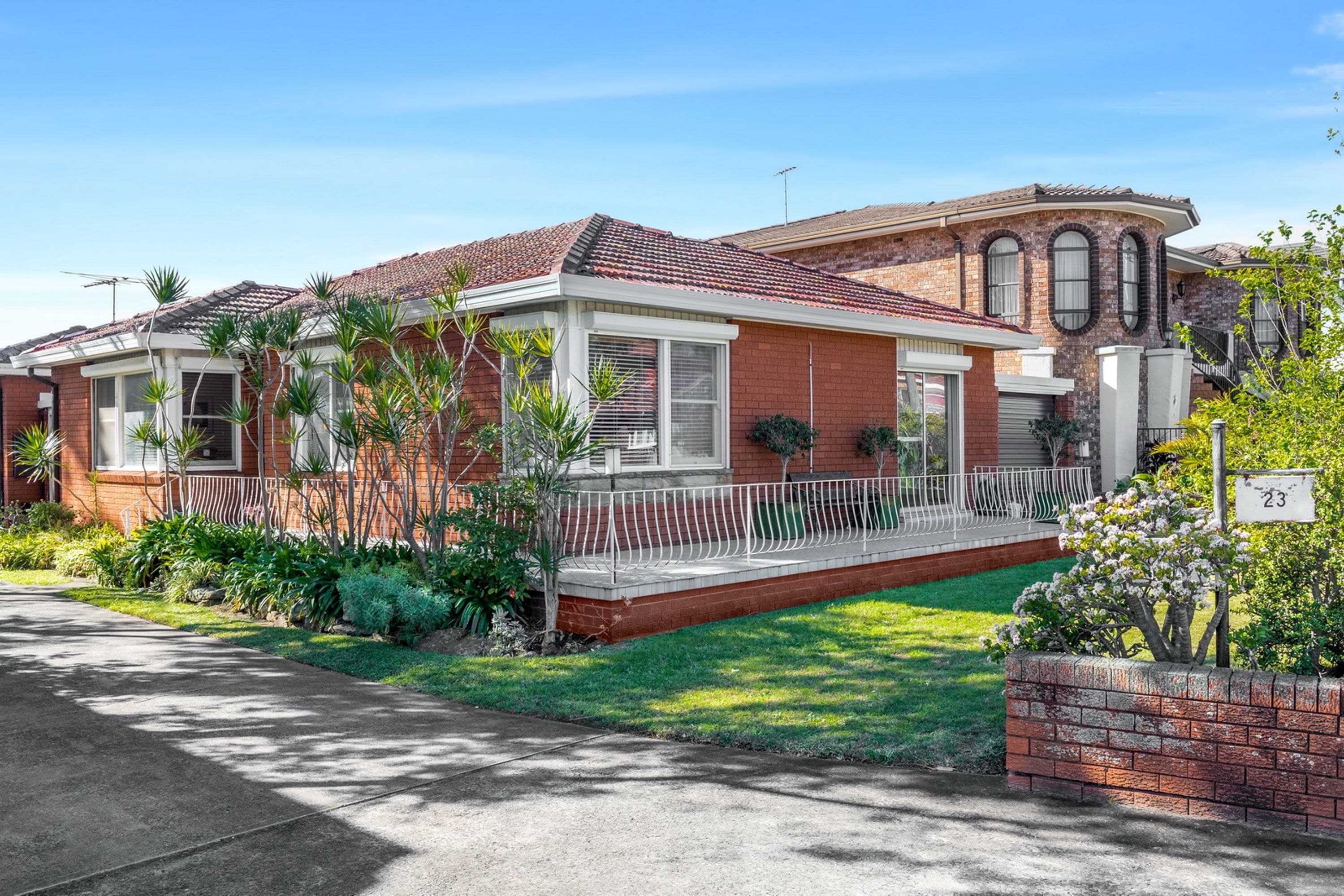 1/23 Robinson Street, Monterey - Image 1