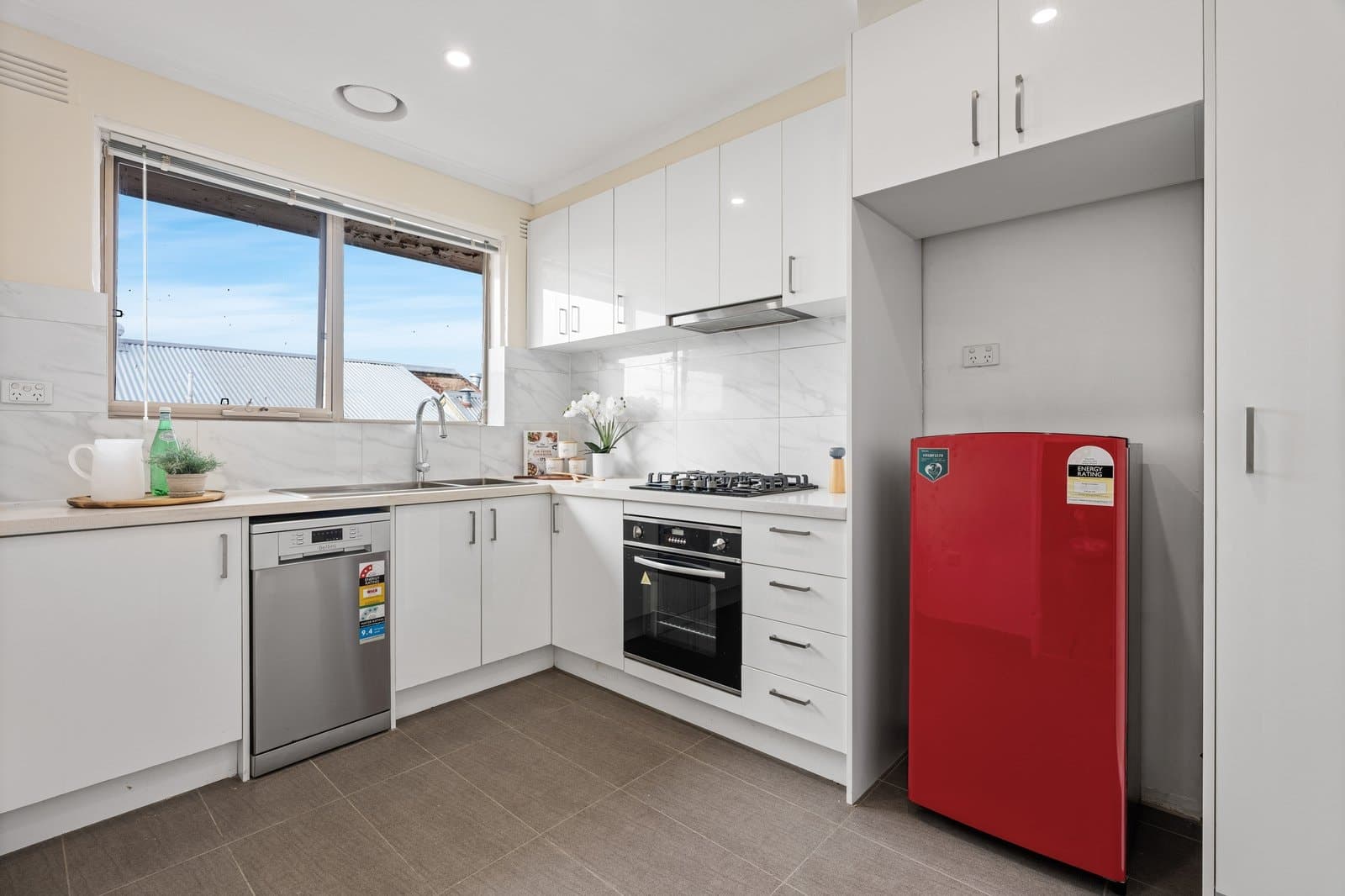 6/22 Hunter Street,
                        
                    
                    
                        
                            Malvern, Malvern - Thumbnail 4