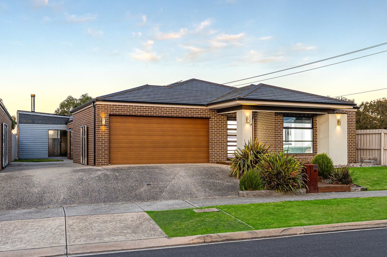 38 Pienza Way,
                        
                    
                    
                        
                            Leopold, Leopold - Image 1