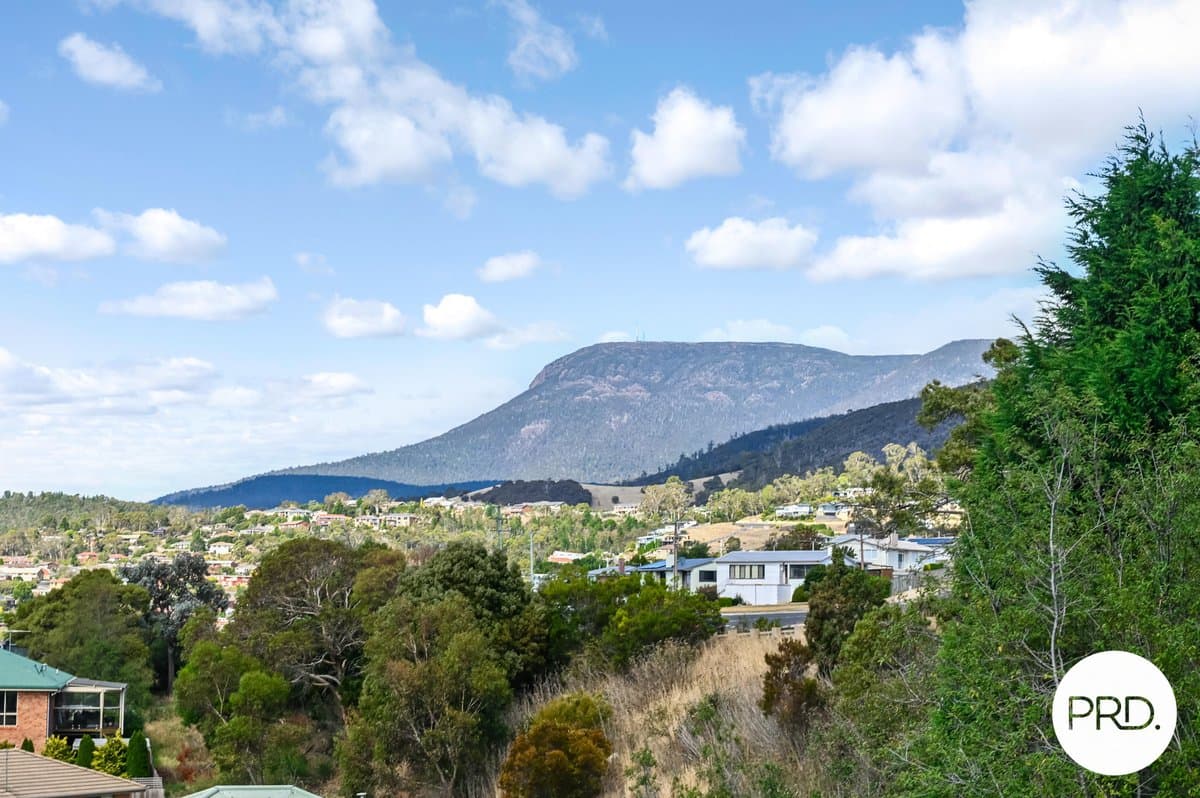 11 Chablis Court, BERRIEDALE TAS 7011, Berriedale - Thumbnail 4