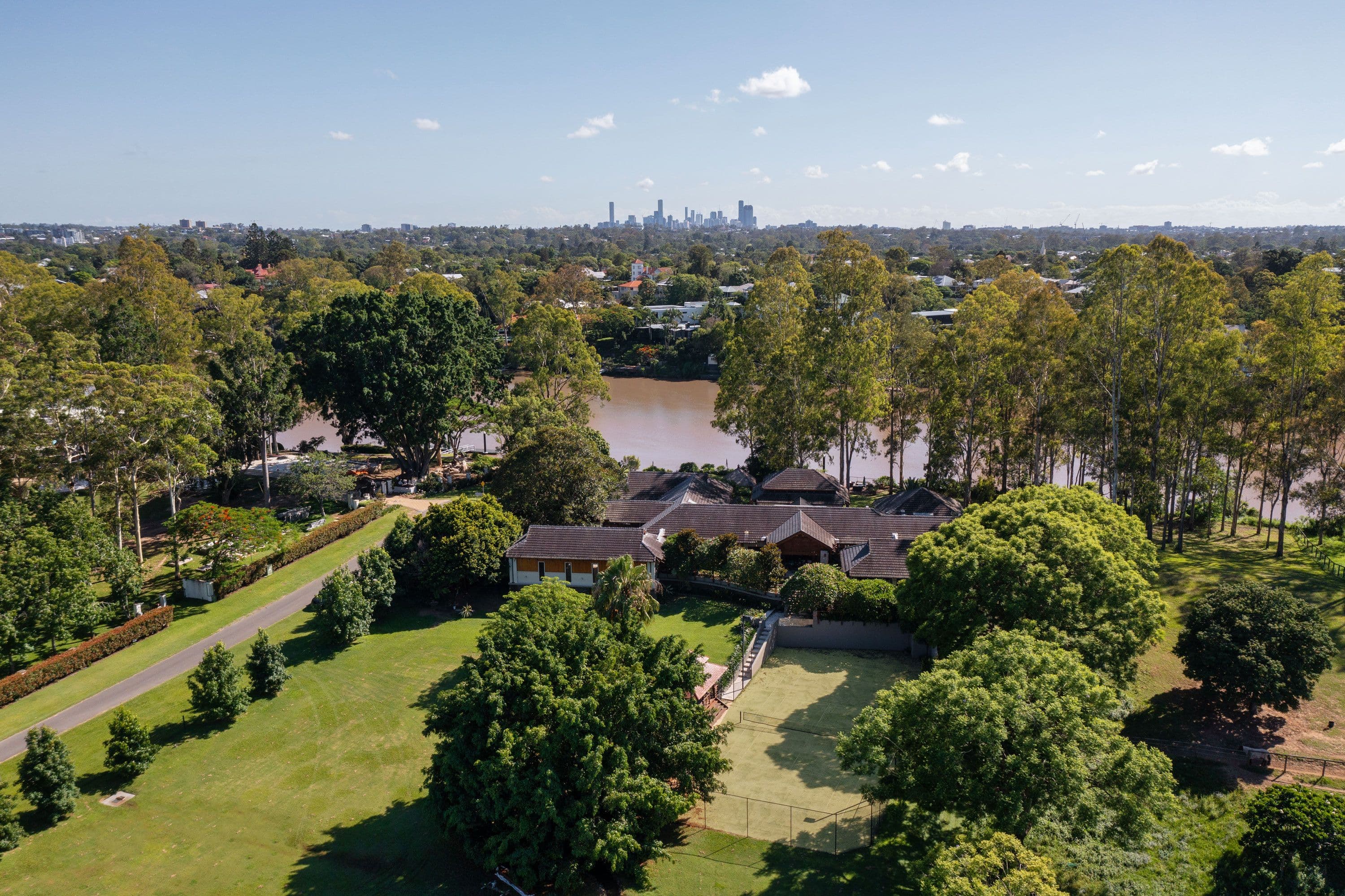 31 Needham Street, Fig Tree Pocket QLD 4069, Fig Tree Pocket - Image 1
