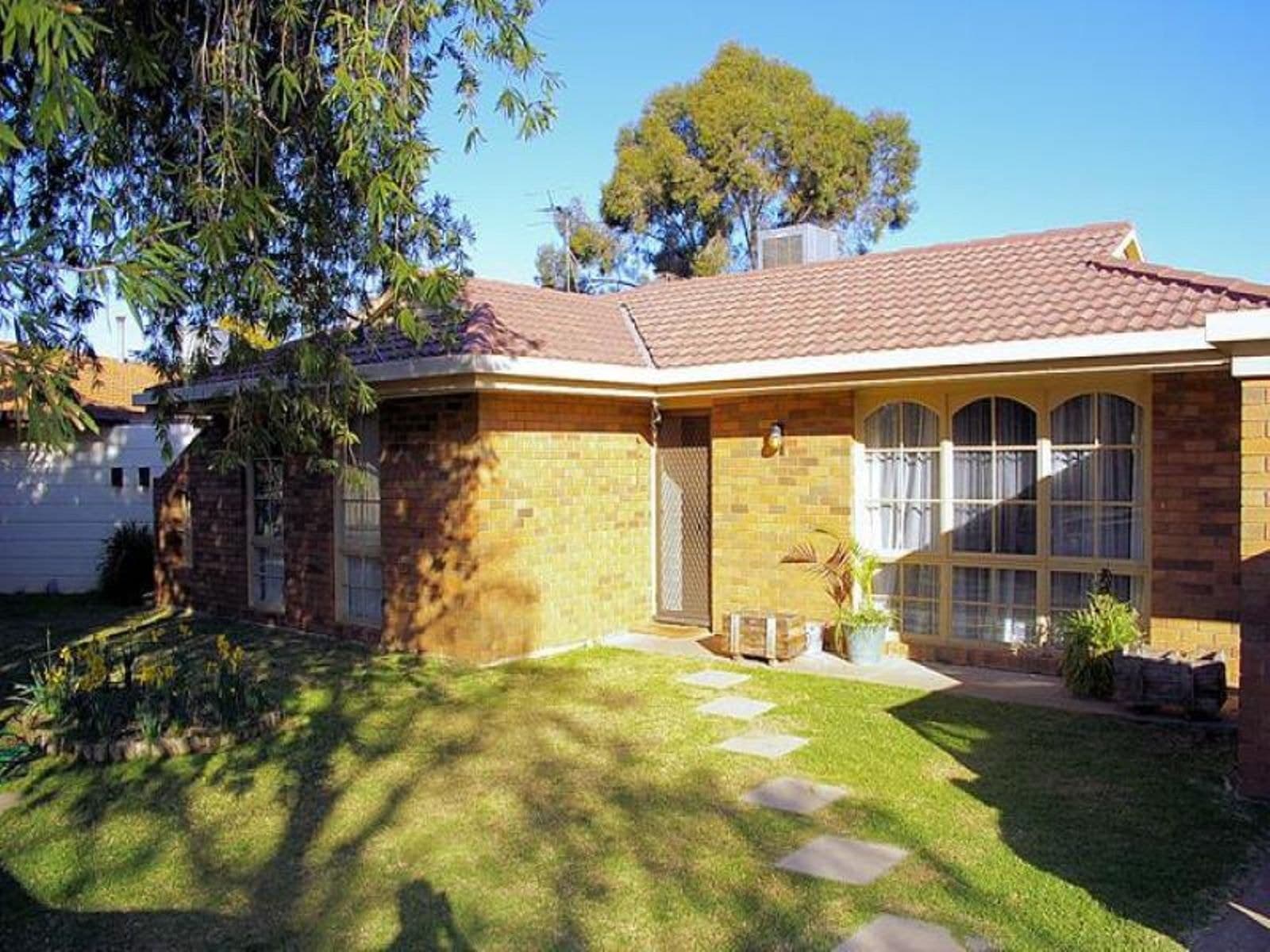 4 Bundarra Court, Mildura - Image 1