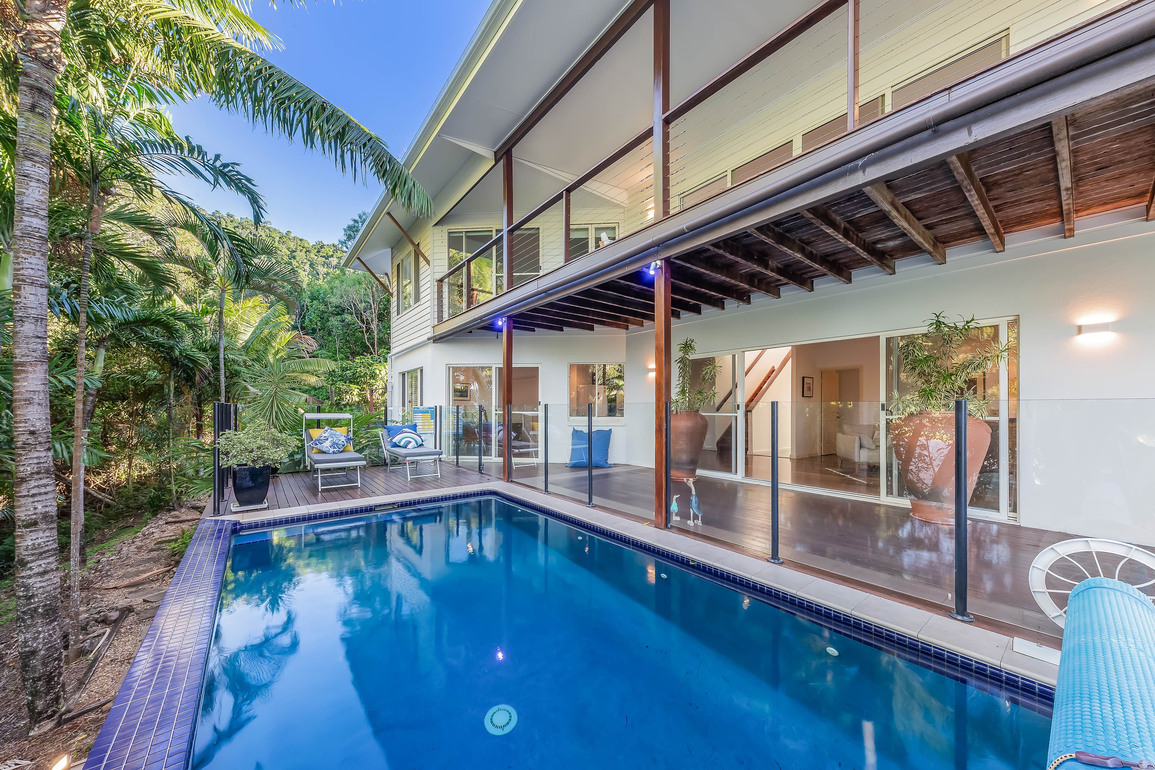 18 Macona Crescent, Cannonvale QLD 4802, Cannonvale - Thumbnail 2