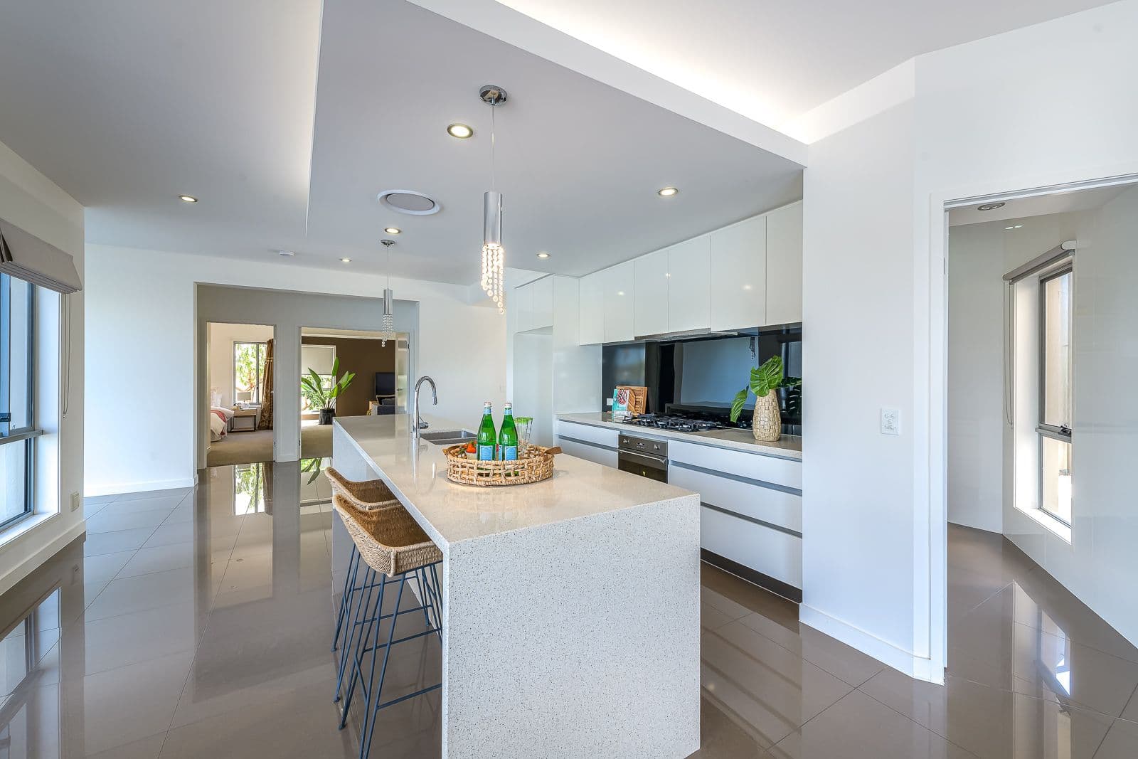 142 The Peninsula, Helensvale QLD 4212, Helensvale - Thumbnail 5