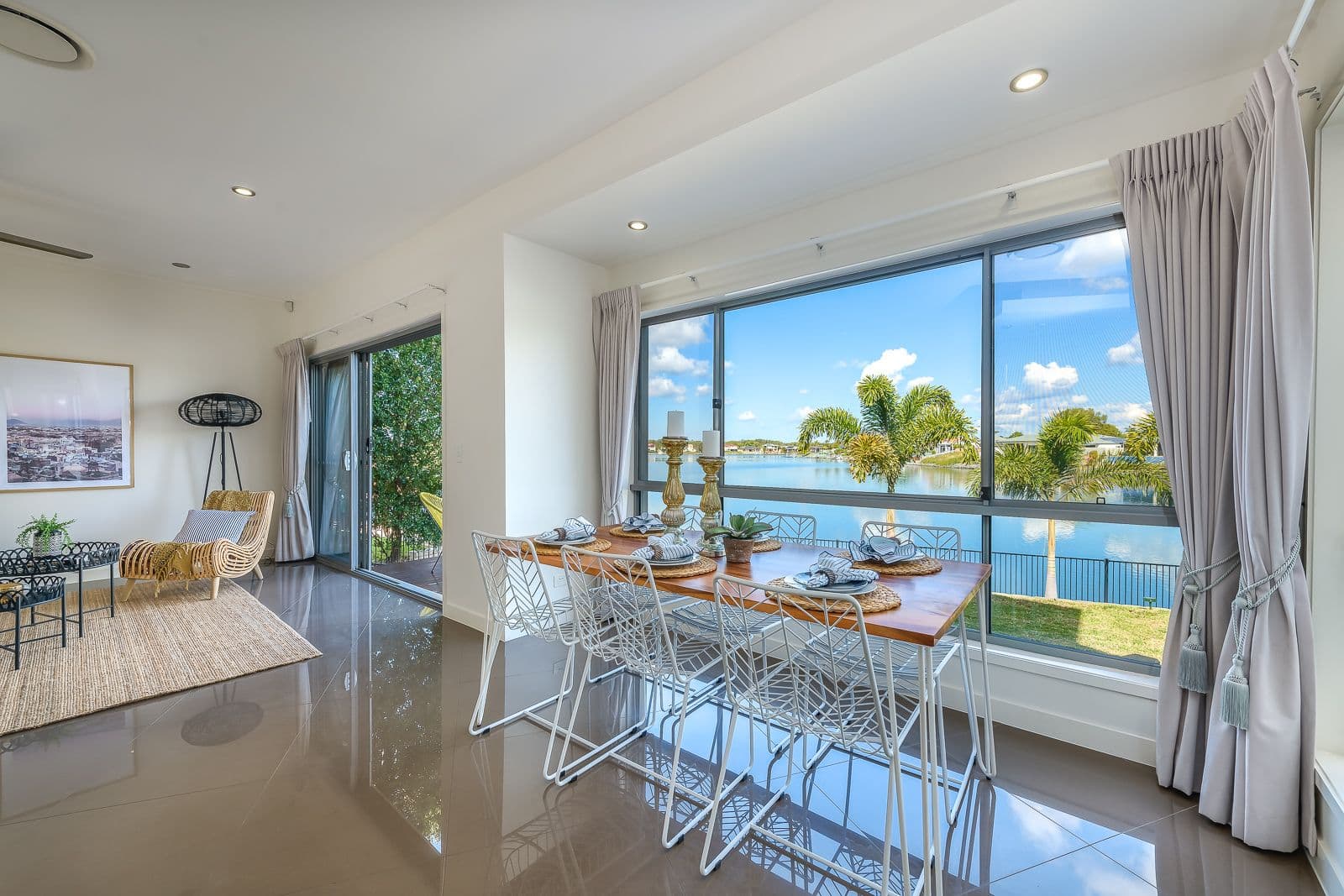 142 The Peninsula, Helensvale QLD 4212, Helensvale - Thumbnail 6