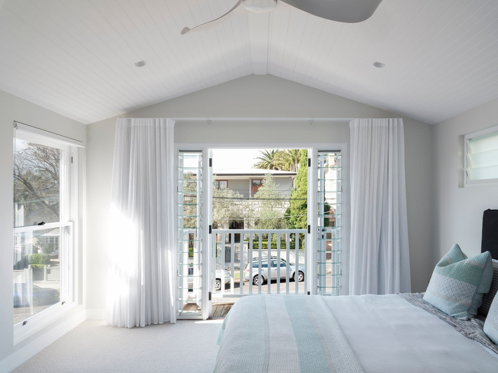 8 Kahibah Road, Mosman NSW 2088, Mosman - Thumbnail 2