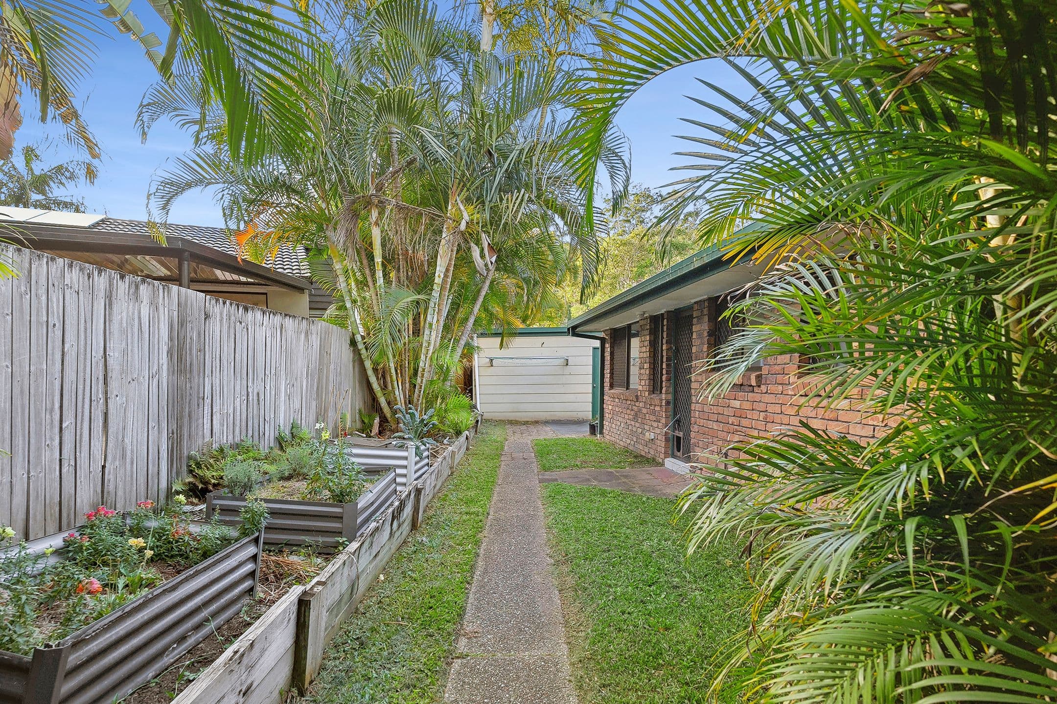 79 Ware Drive, Currumbin Waters QLD 4223, Currumbin Waters - Thumbnail 8