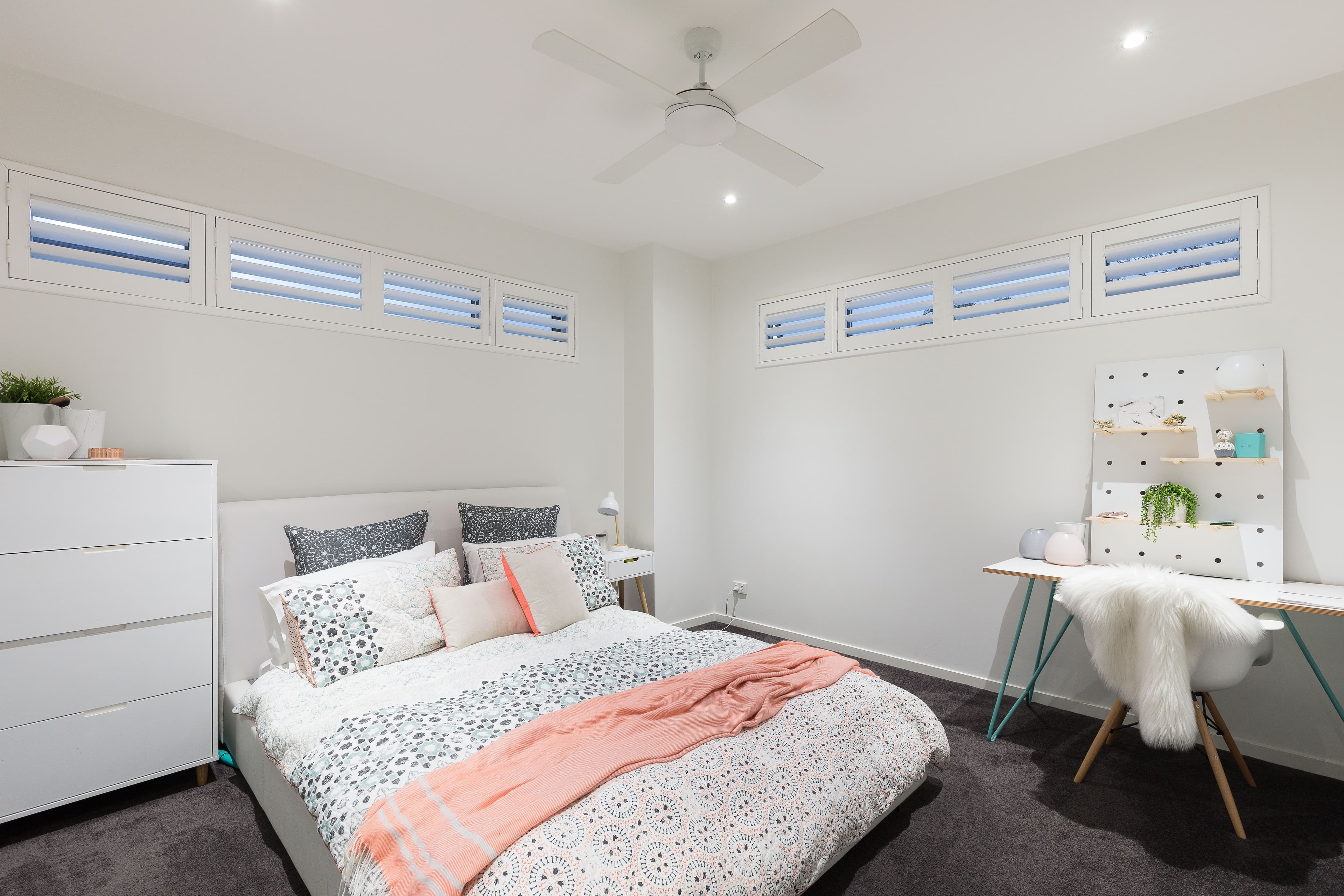 8 Gowar Avenue, Camberwell VIC 3124, Camberwell - Image 1