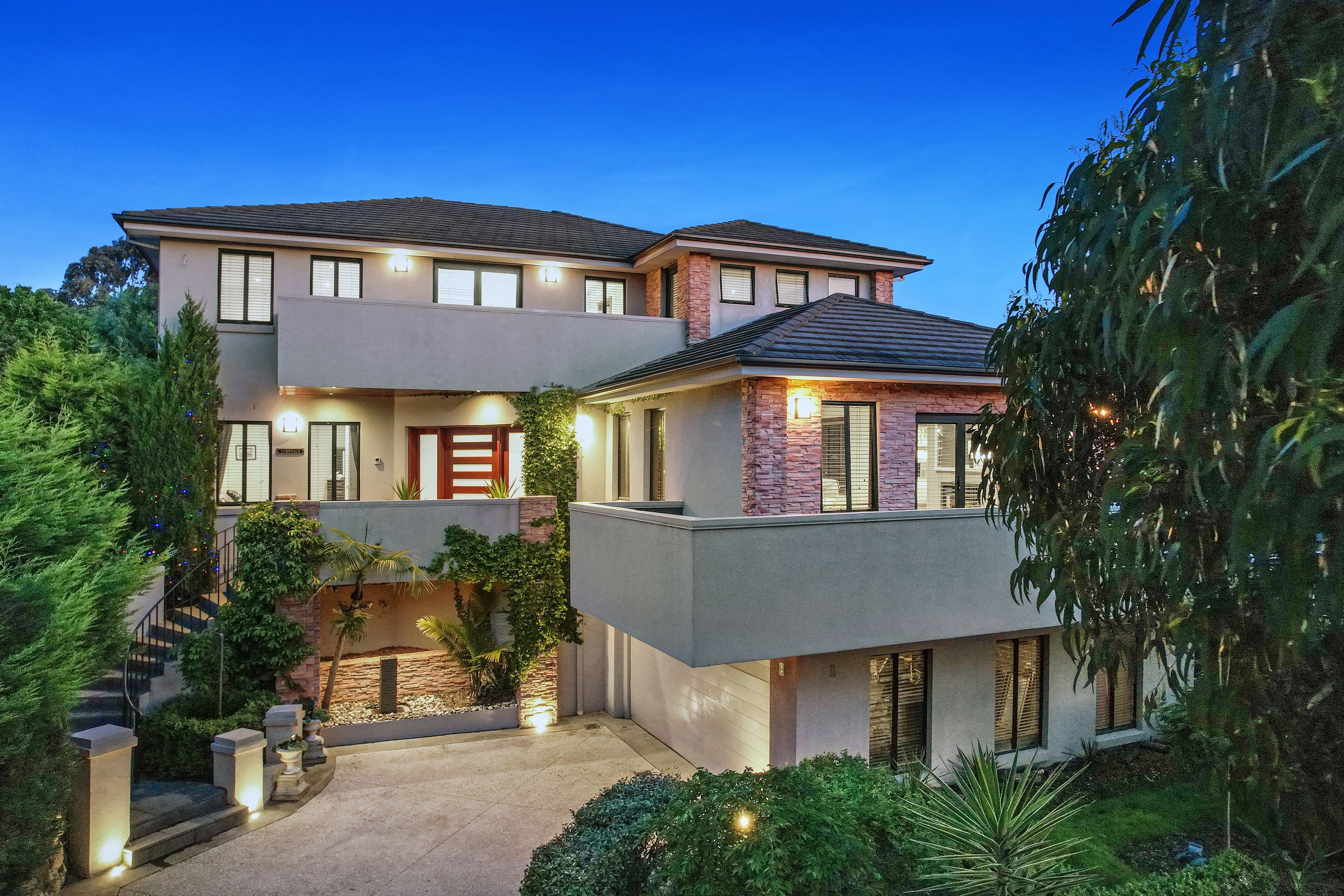 4 Gilguy Place, South Morang VIC 3752, South Morang - Image 1