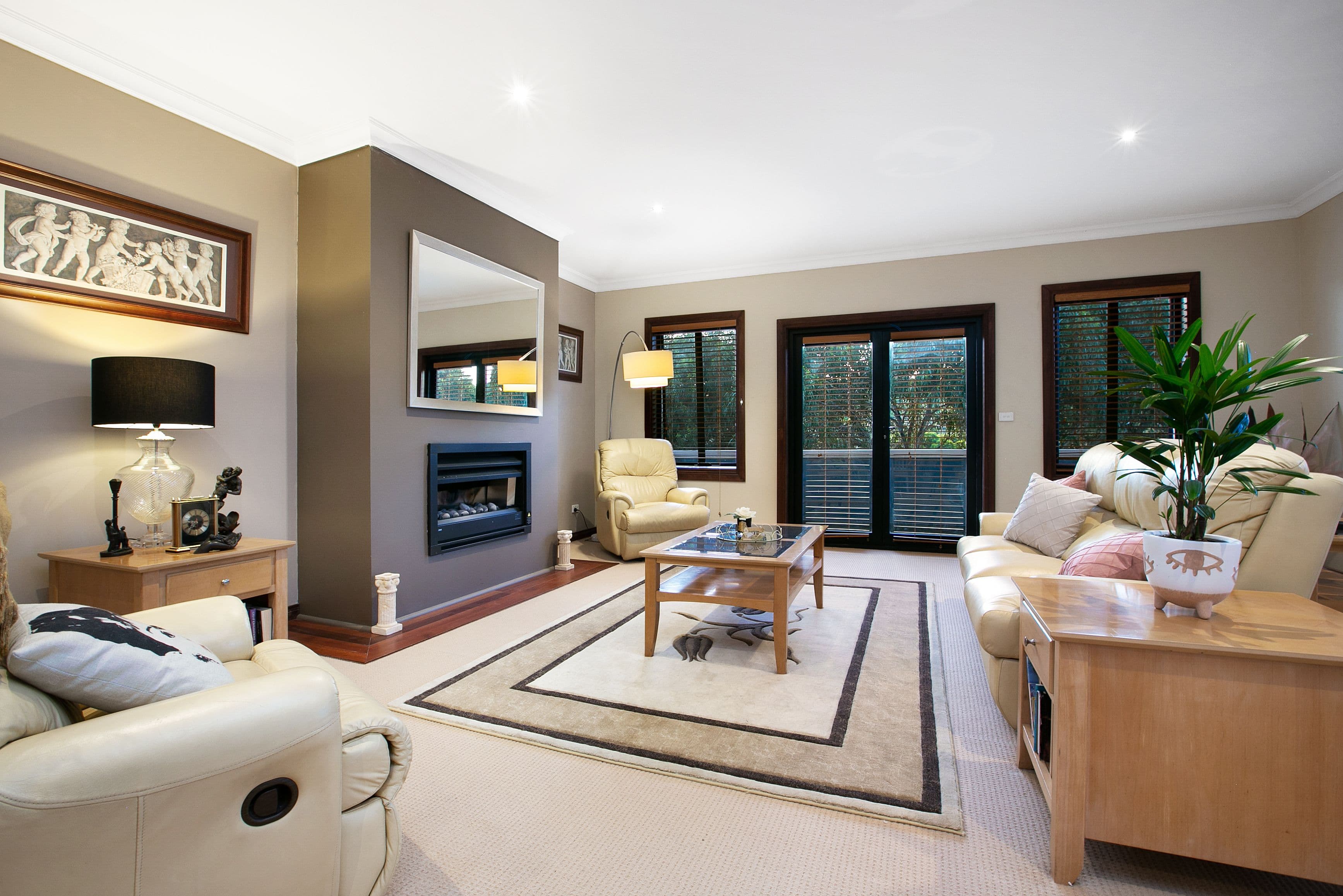 4 Gilguy Place, South Morang VIC 3752, South Morang - Thumbnail 3
