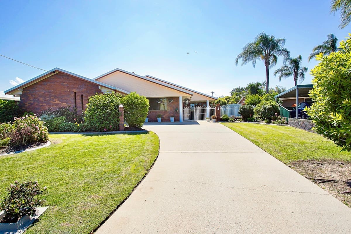 4 Nalbo Court, DECEPTION BAY, Deception Bay - Thumbnail 2