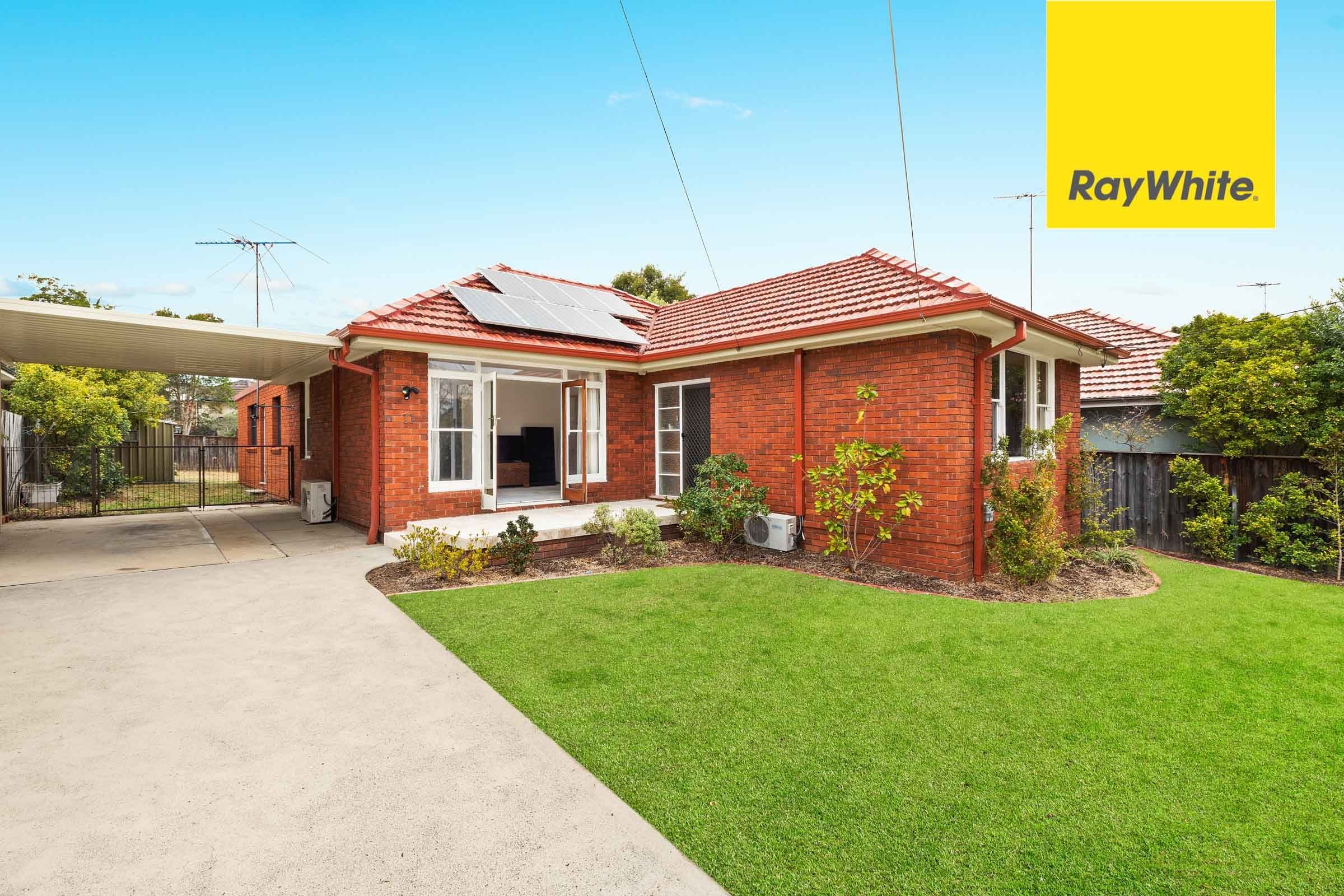 11 Corunna Road, Eastwood - Image 1